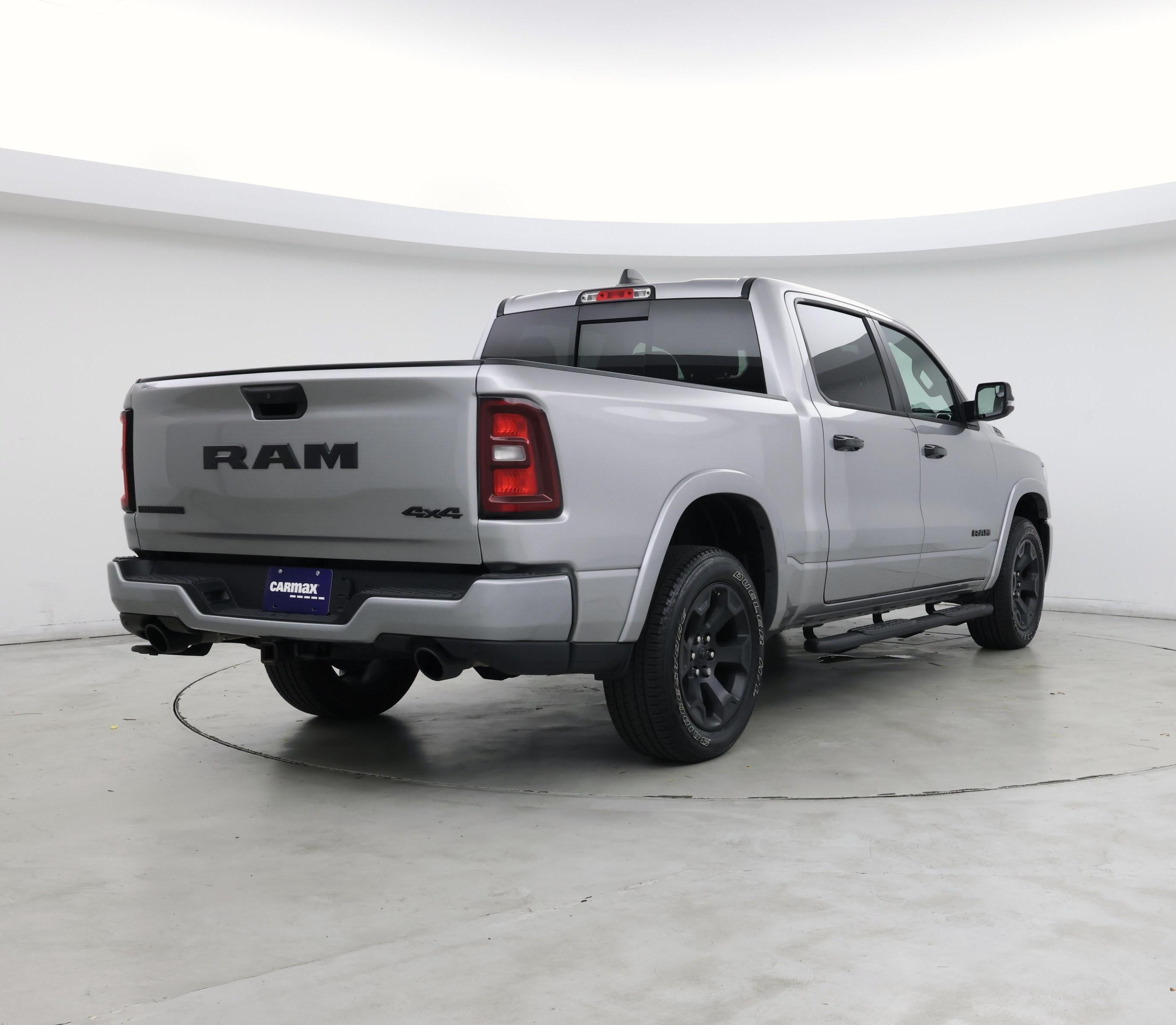 Thumbnail: 2025 RAM 1500 - 8