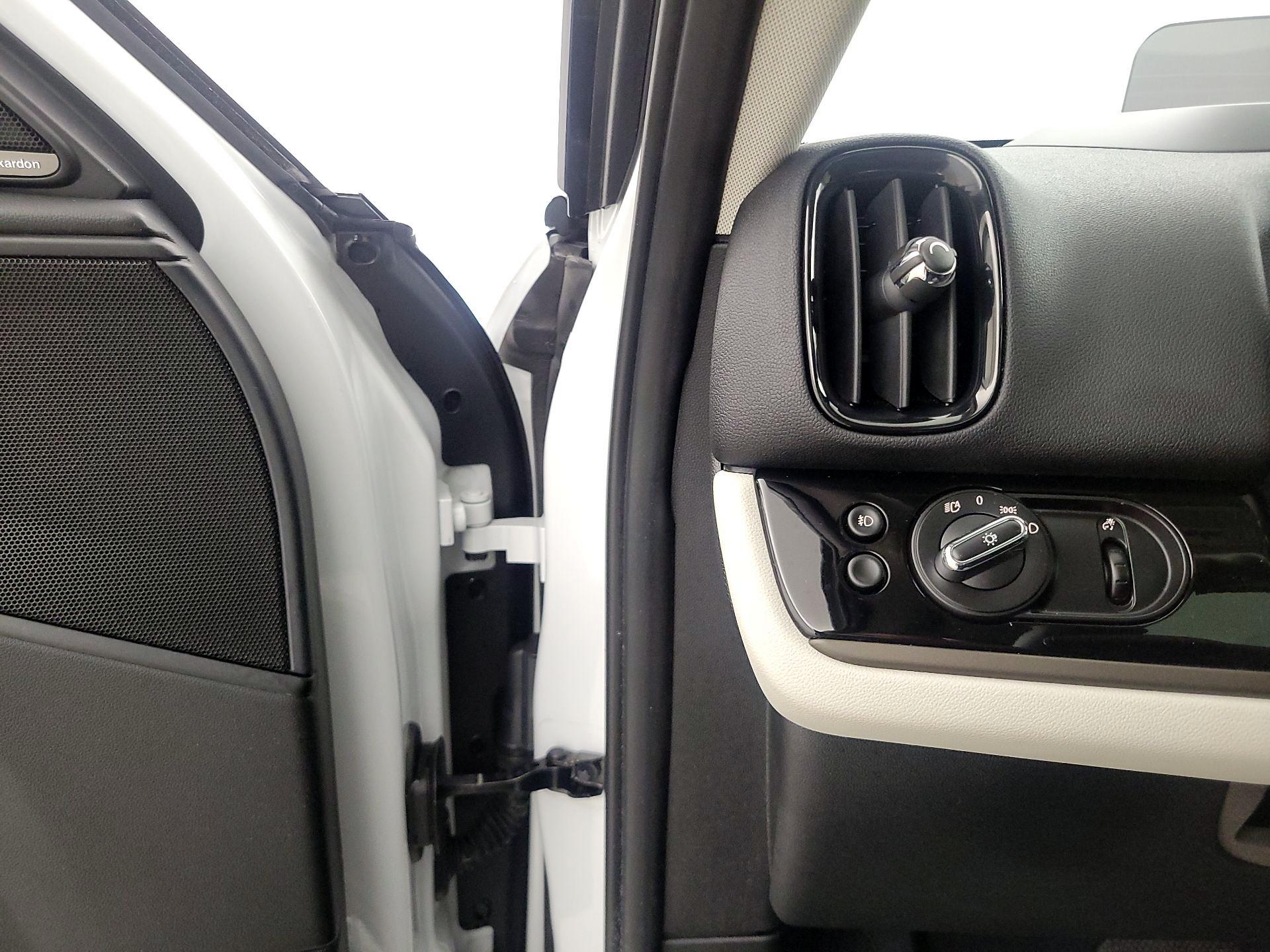 Thumbnail: 2019 MINI Cooper Countryman - 13