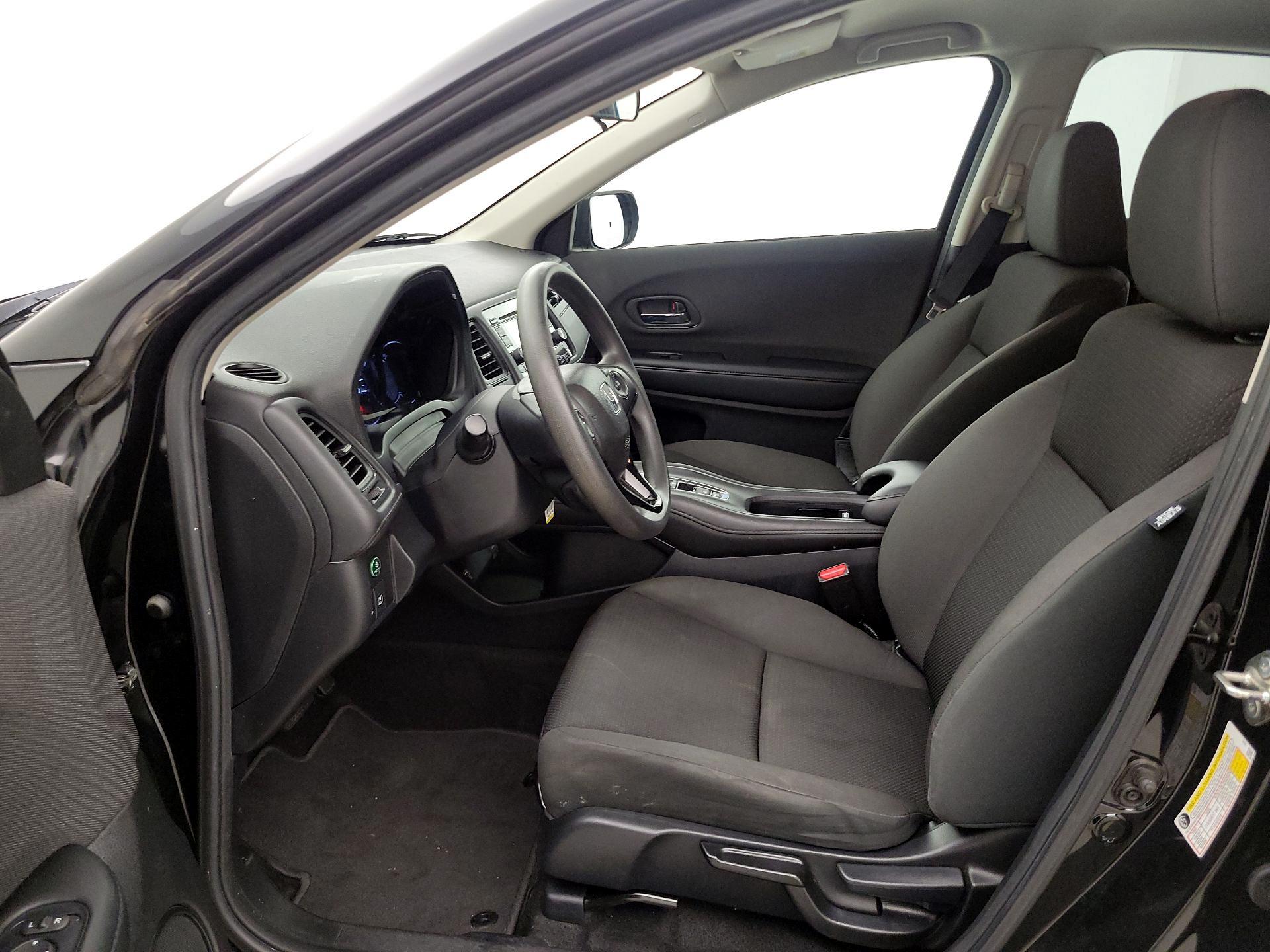 Thumbnail: 2019 Honda HR-V - 11