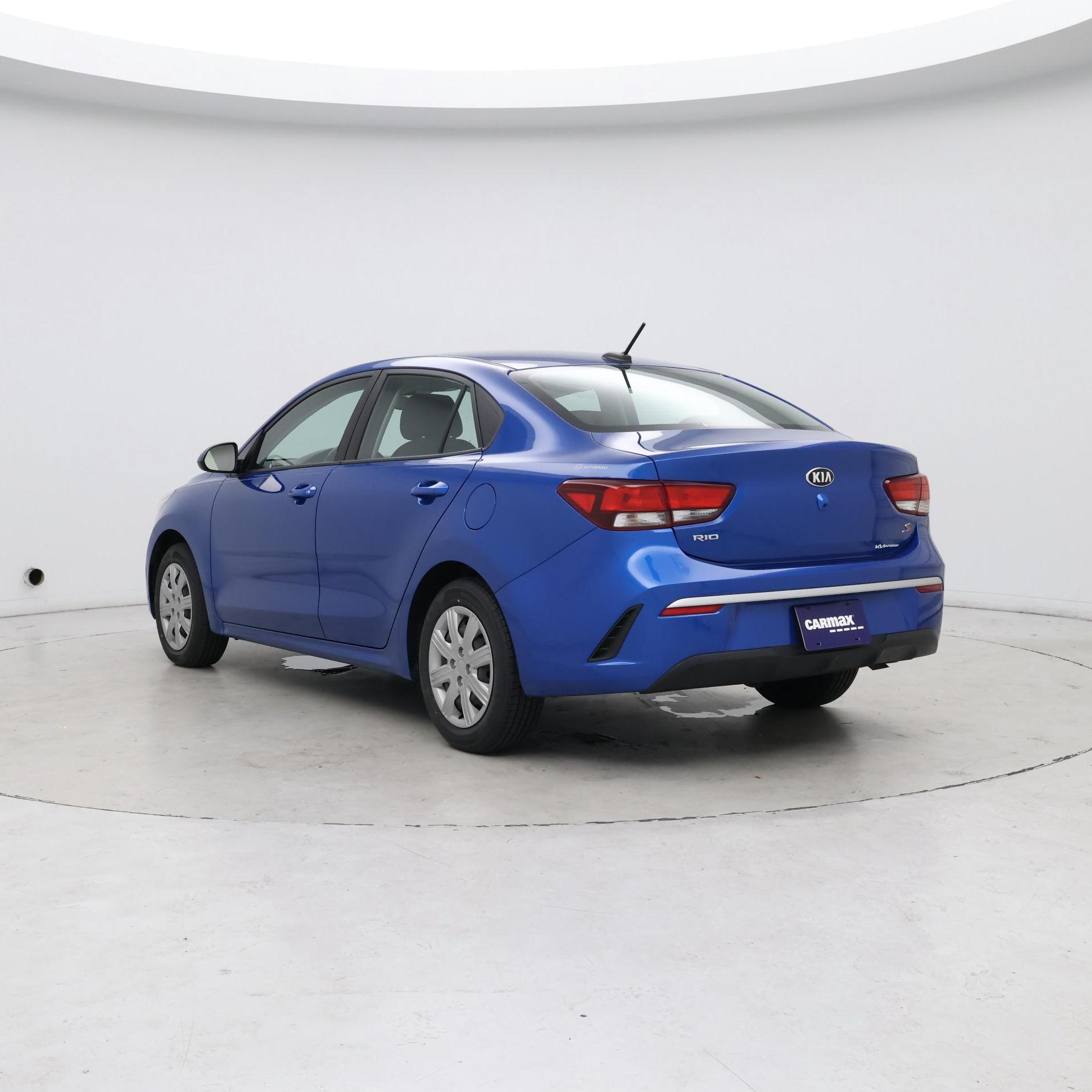 Thumbnail: 2021 Kia Rio - 2