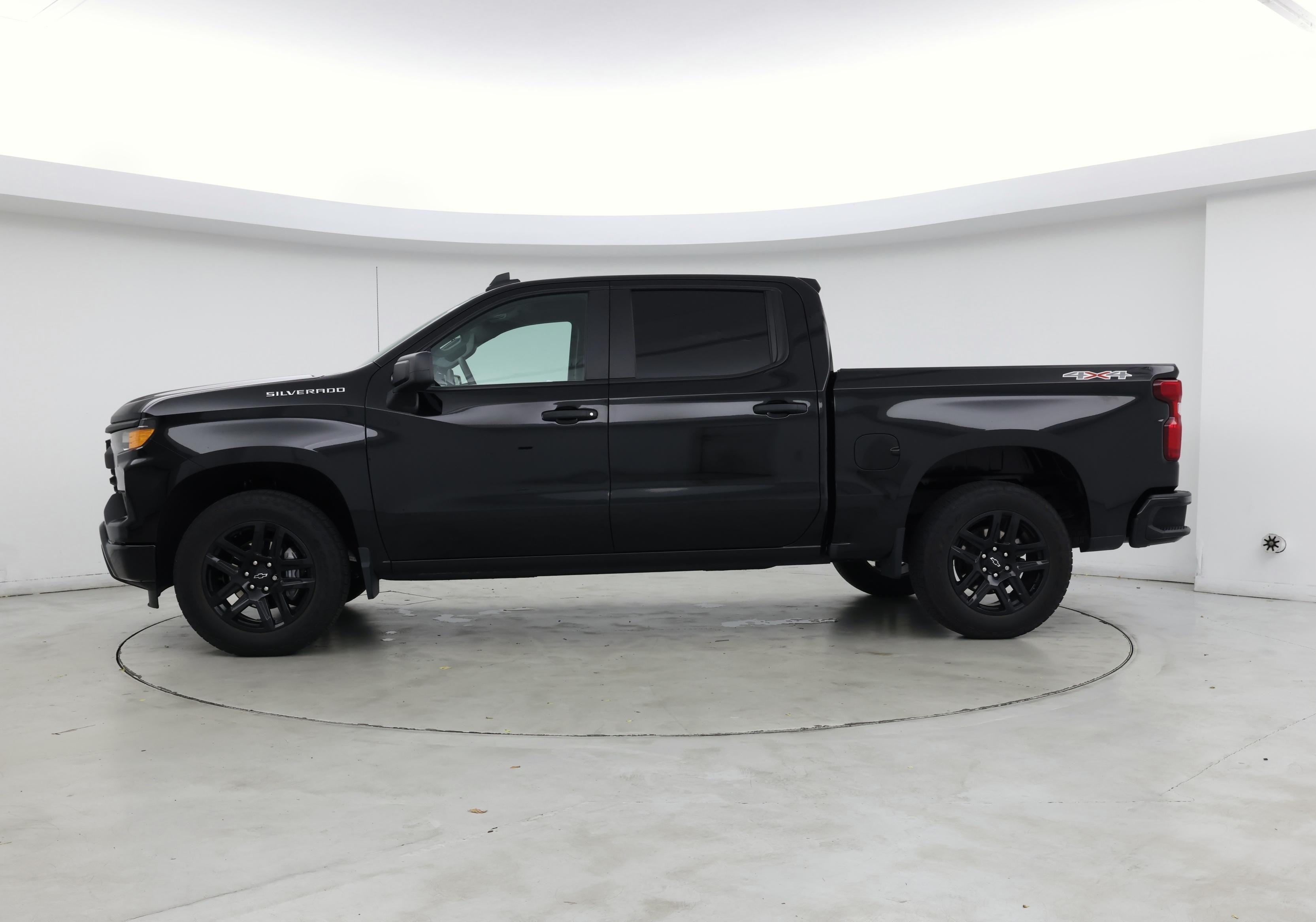 Thumbnail: 2022 Chevrolet Silverado 1500 - 3