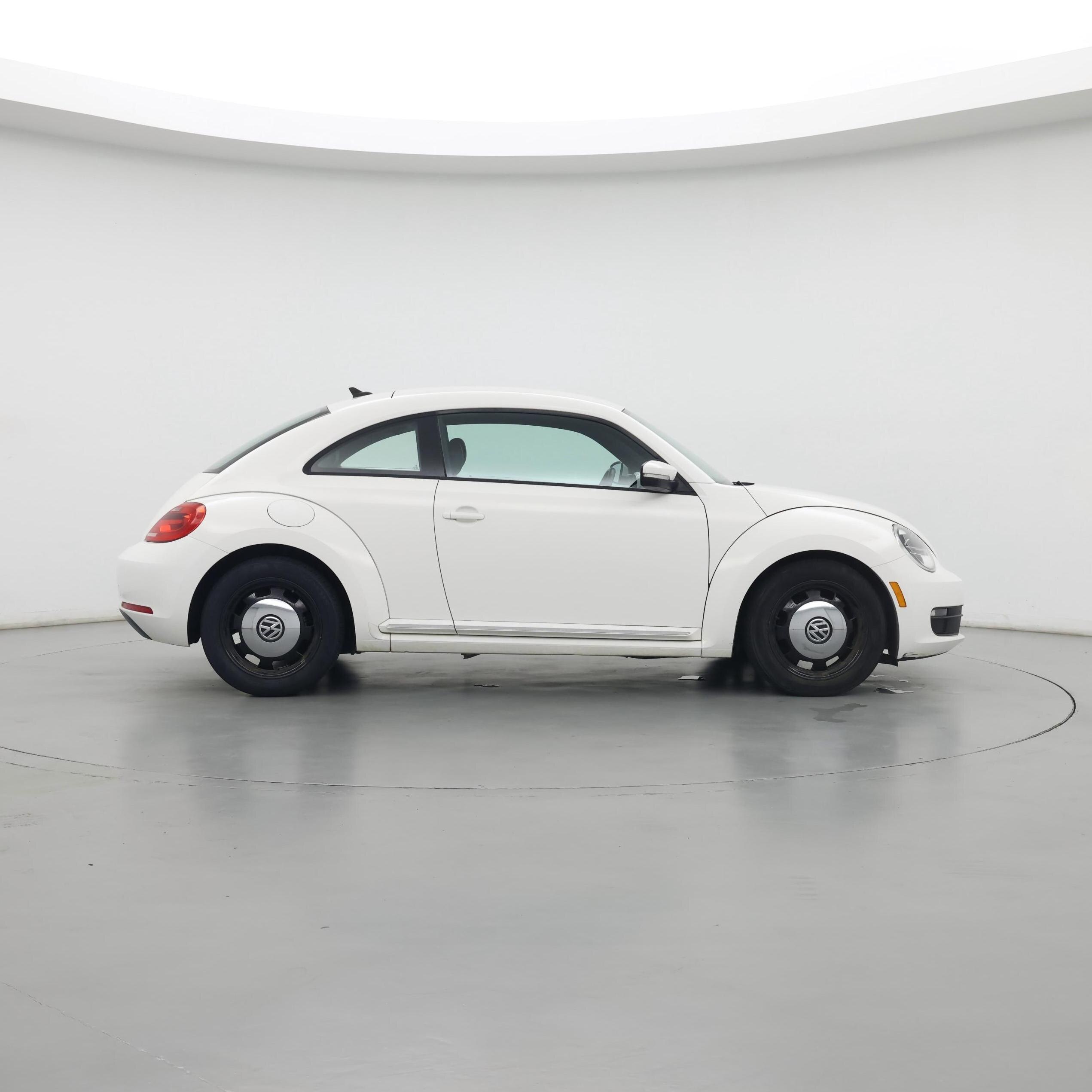 Thumbnail: 2014 Volkswagen Beetle - 7