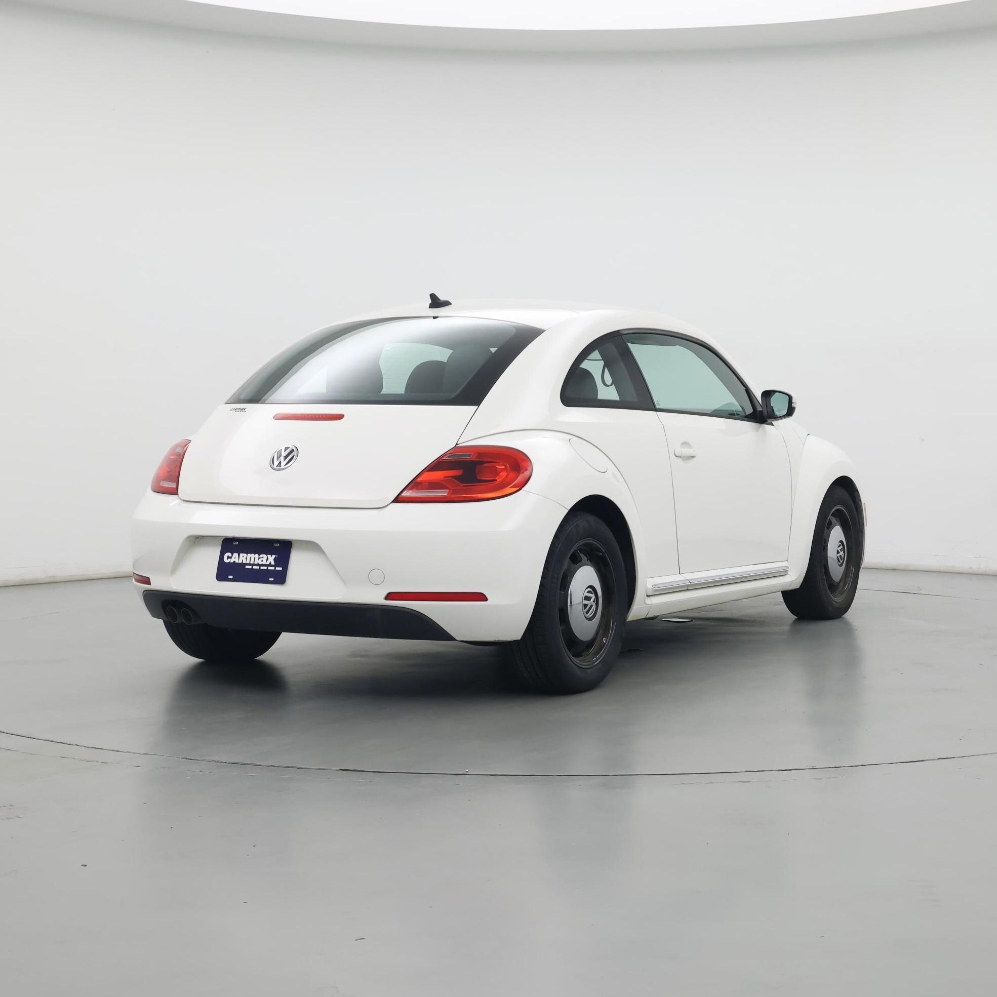Thumbnail: 2014 Volkswagen Beetle - 8