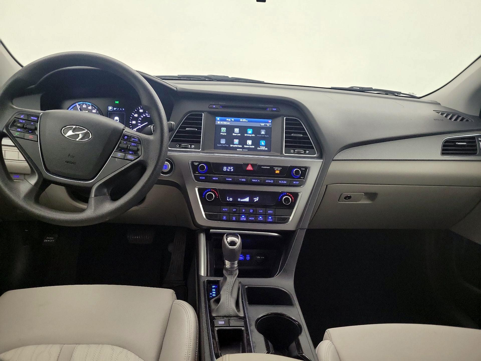 Thumbnail: 2017 Hyundai Sonata - 9