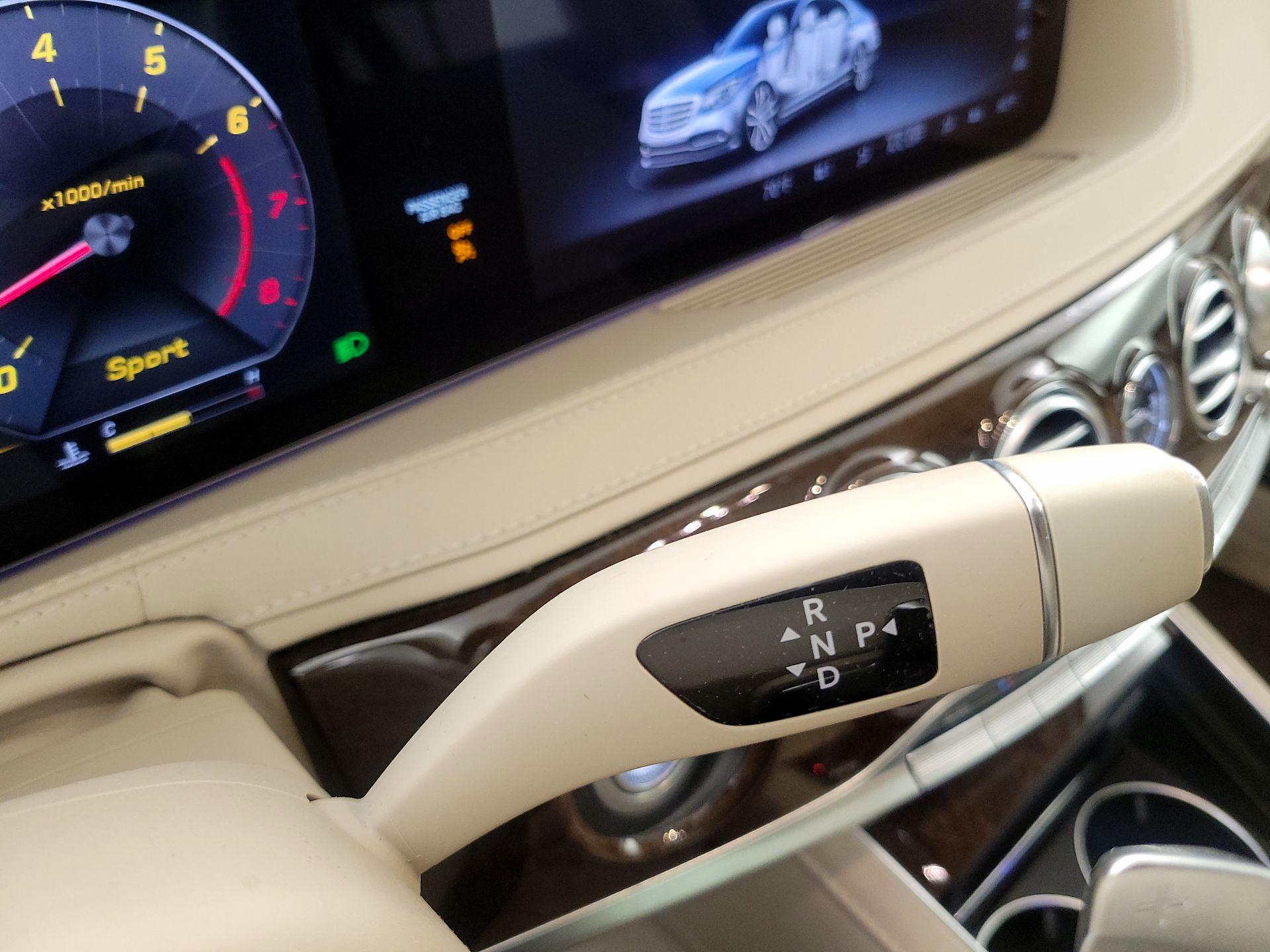 Thumbnail: 2019 Mercedes-Benz S-Class - 18