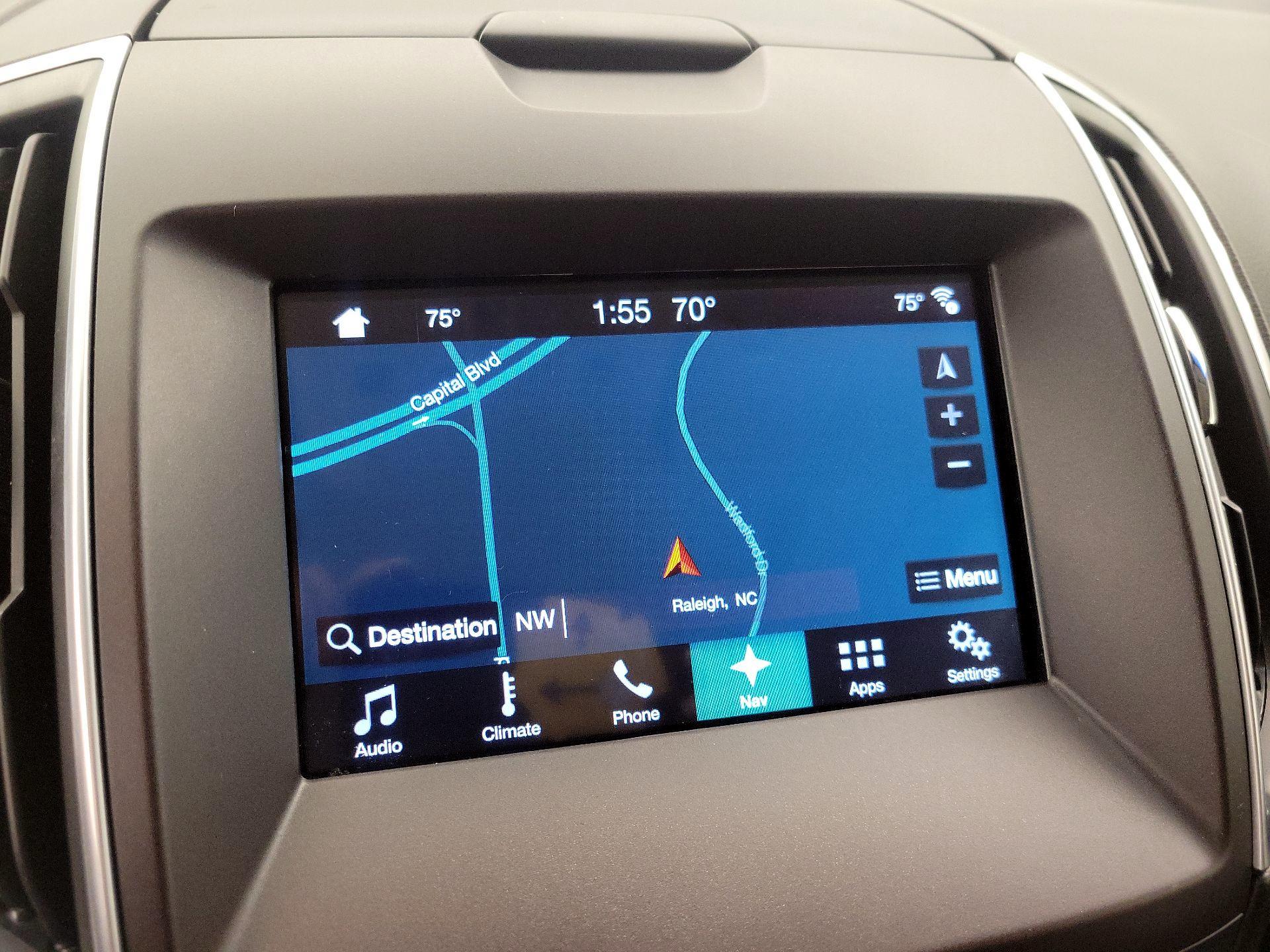 Thumbnail: 2016 Ford Edge - 14