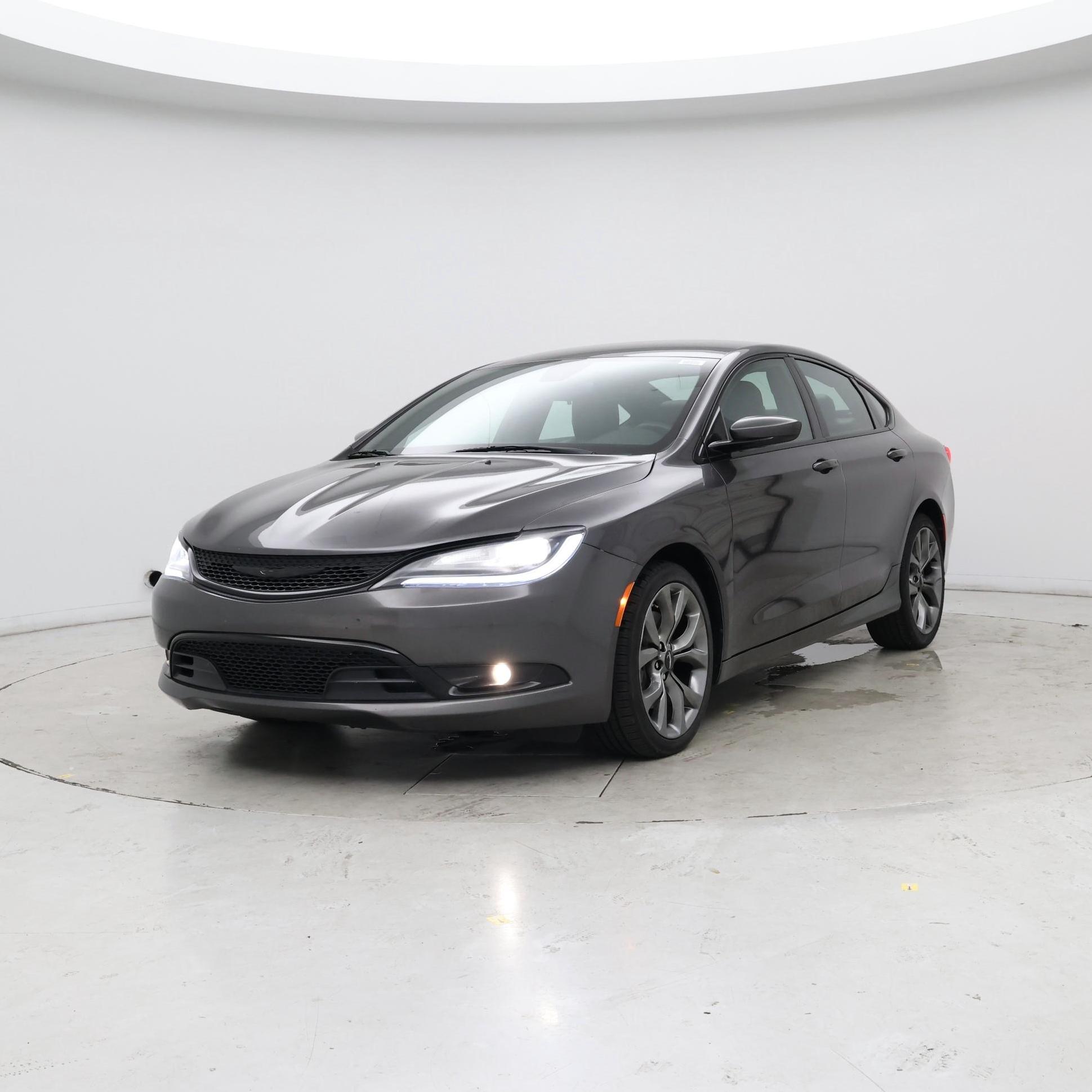 Thumbnail: 2016 Chrysler 200 - 4