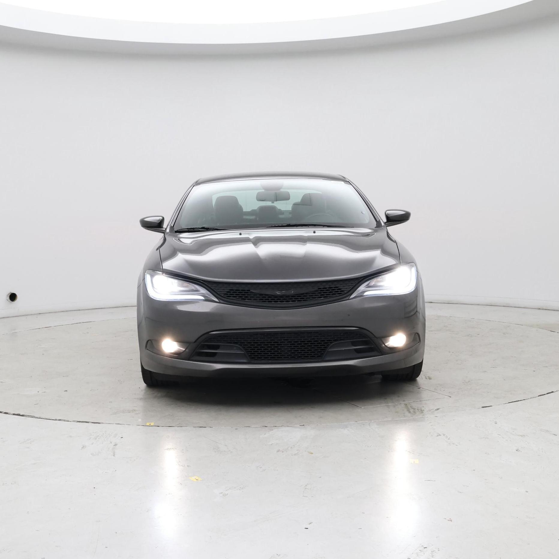 Thumbnail: 2016 Chrysler 200 - 5