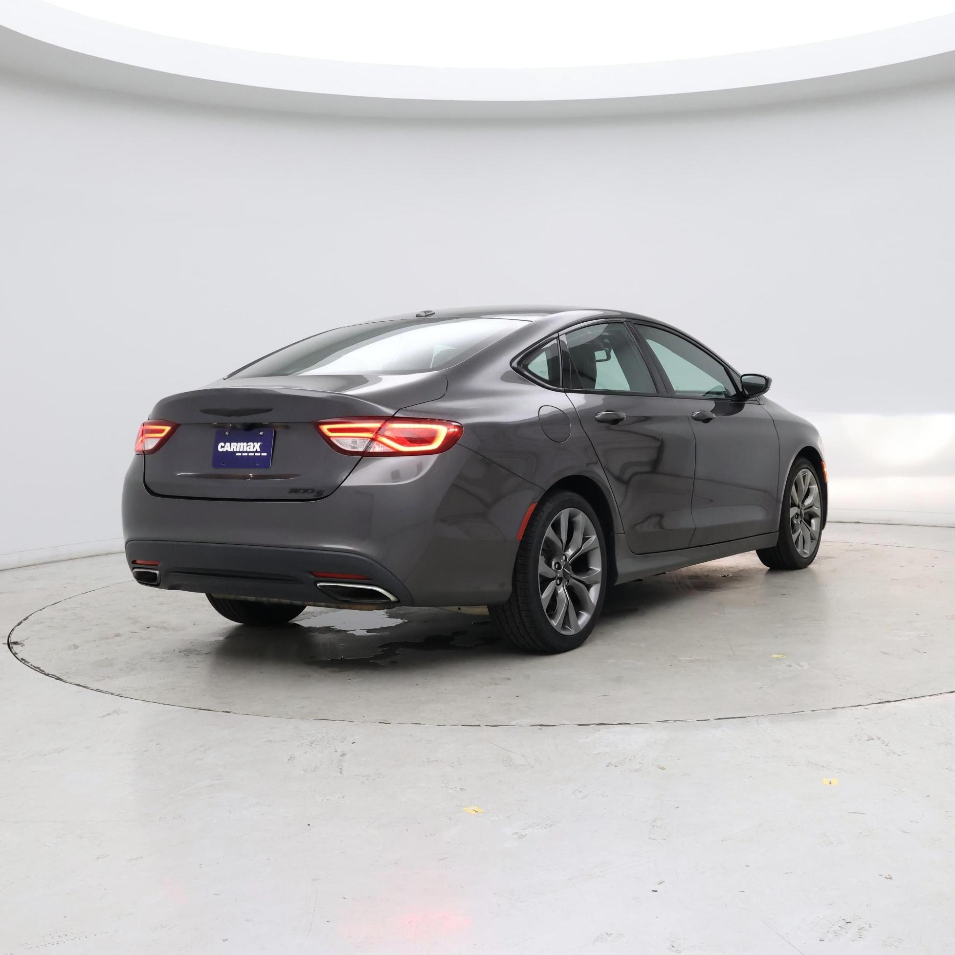 Thumbnail: 2016 Chrysler 200 - 8