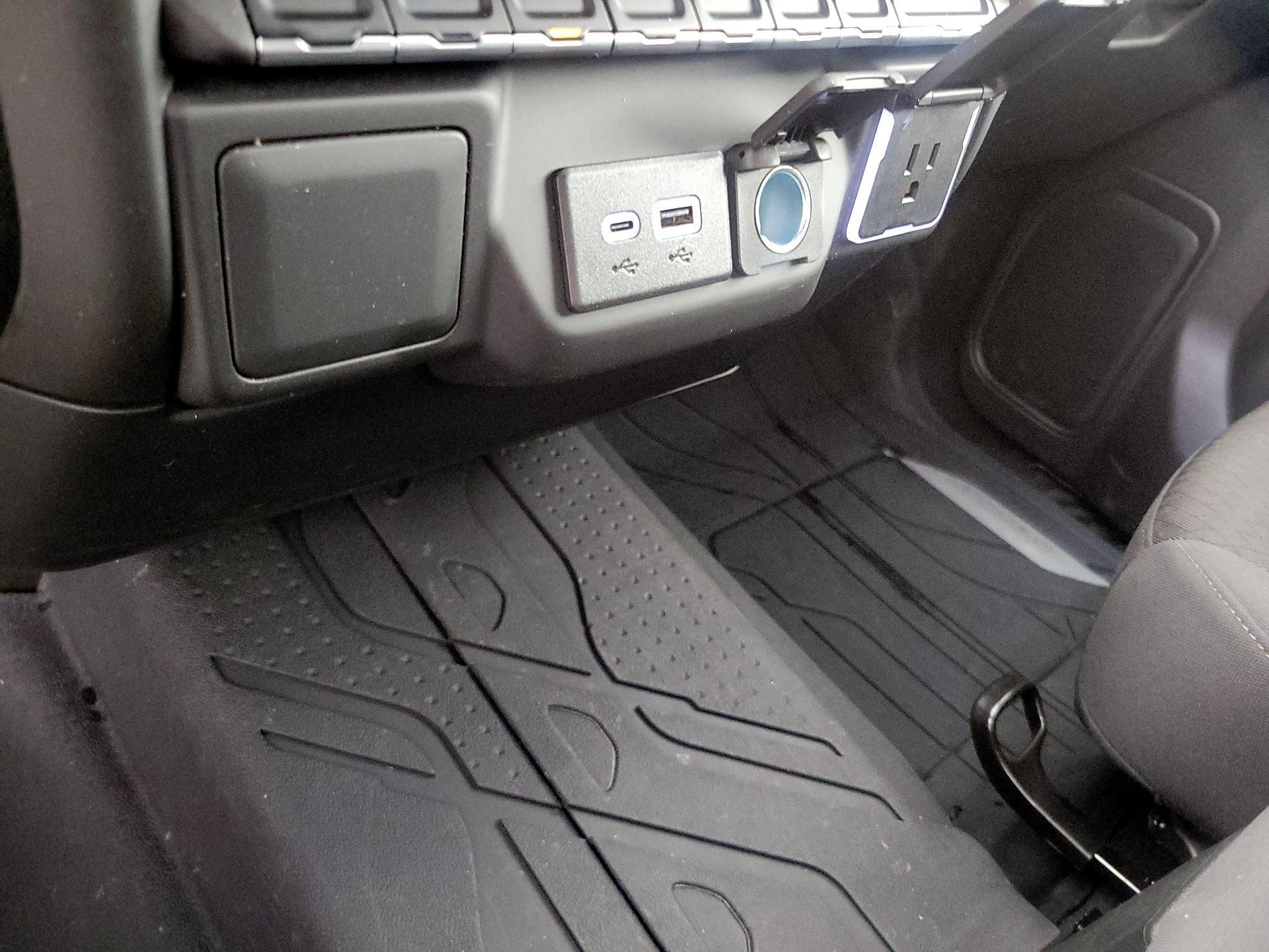 Thumbnail: 2024 Chevrolet Silverado 1500 - 18