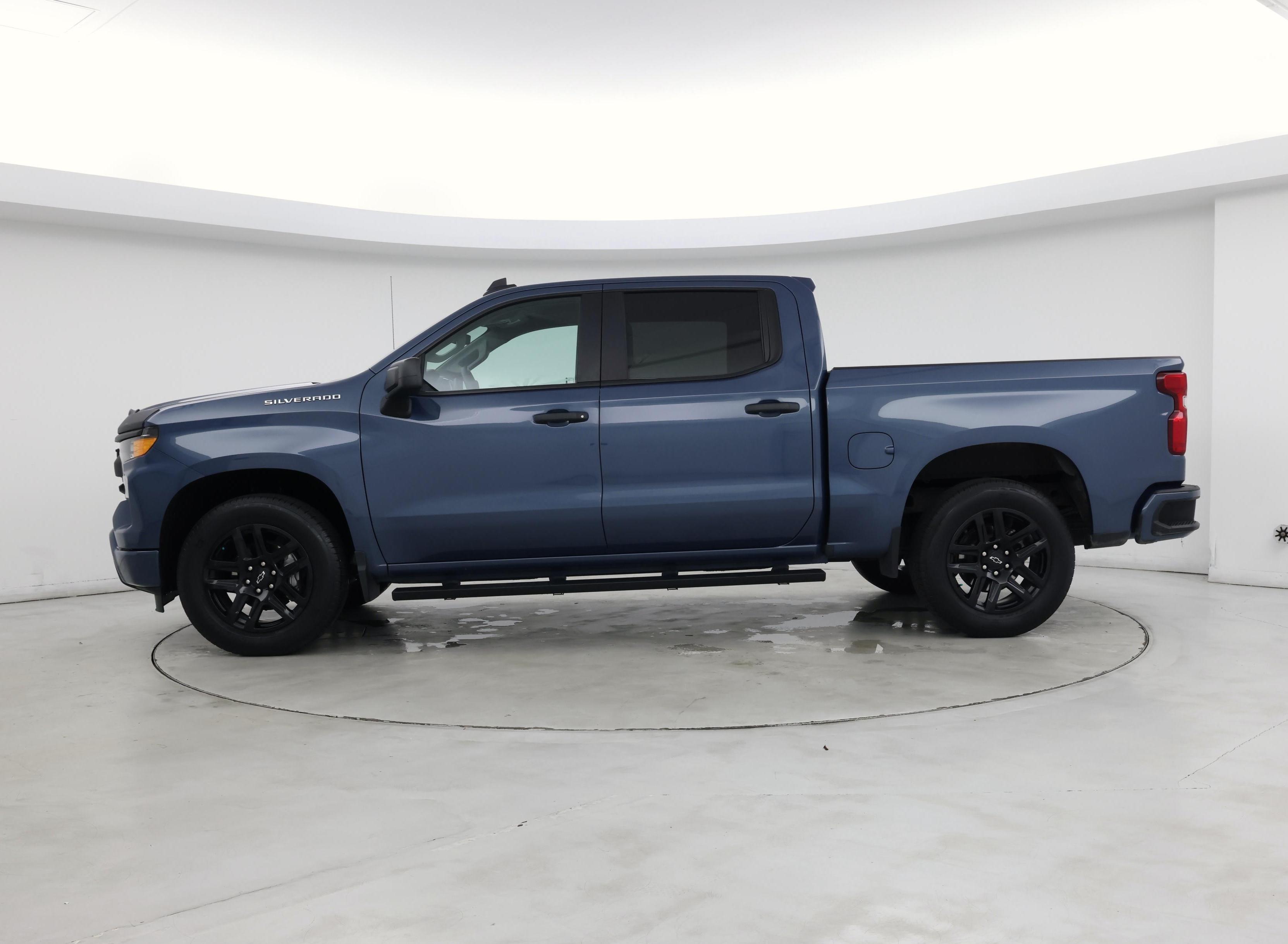 Thumbnail: 2024 Chevrolet Silverado 1500 - 3