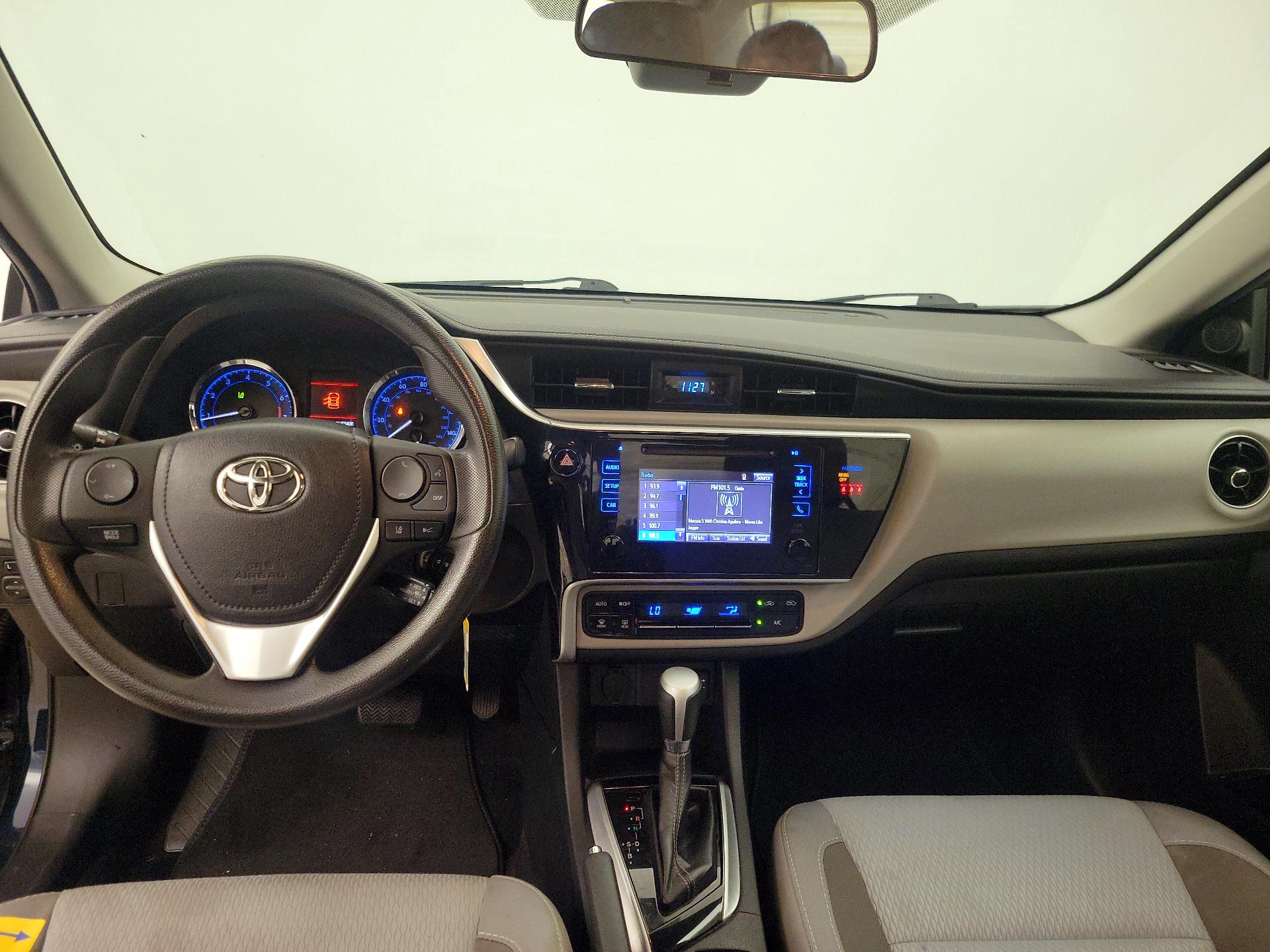 Thumbnail: 2018 Toyota Corolla - 9