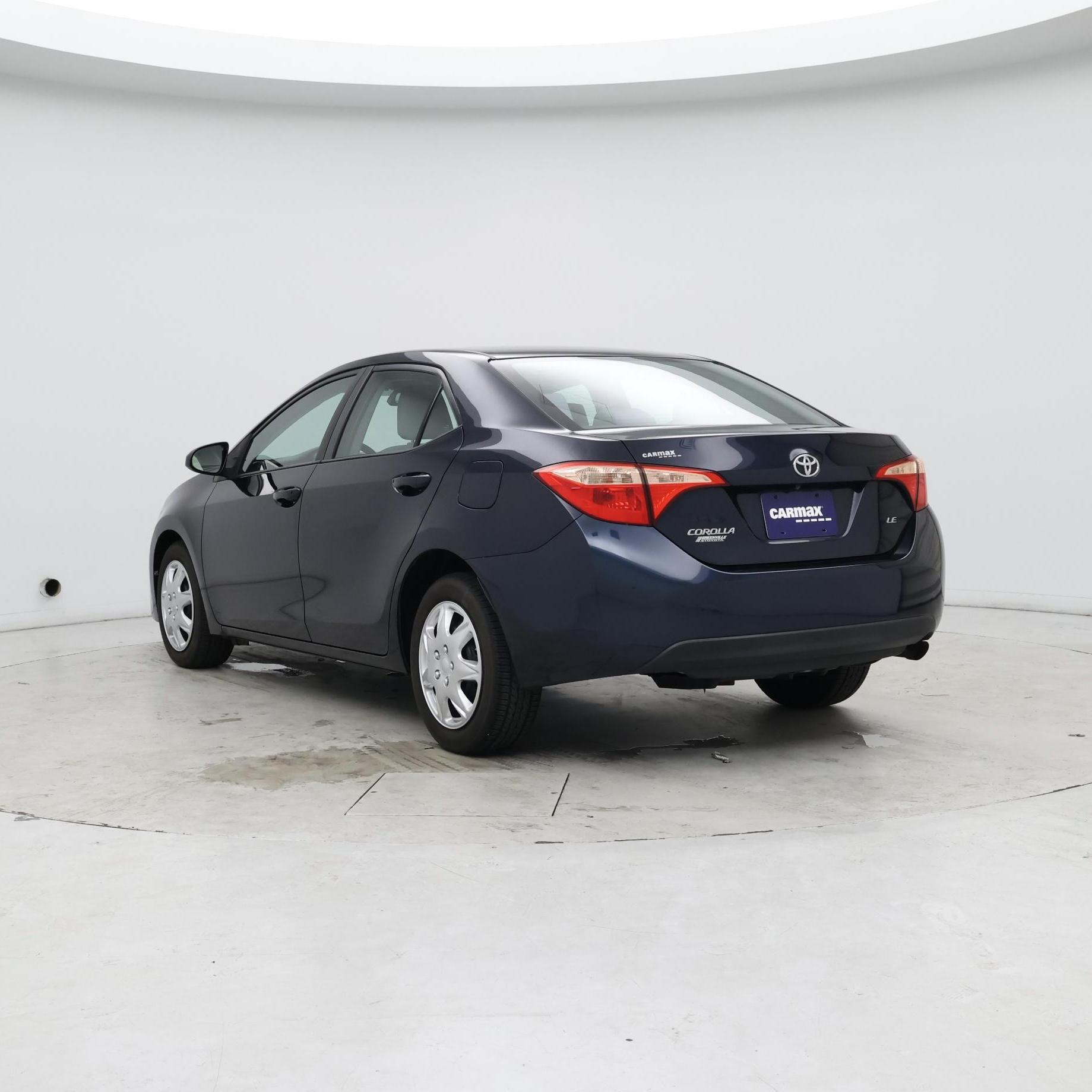 Thumbnail: 2018 Toyota Corolla - 2