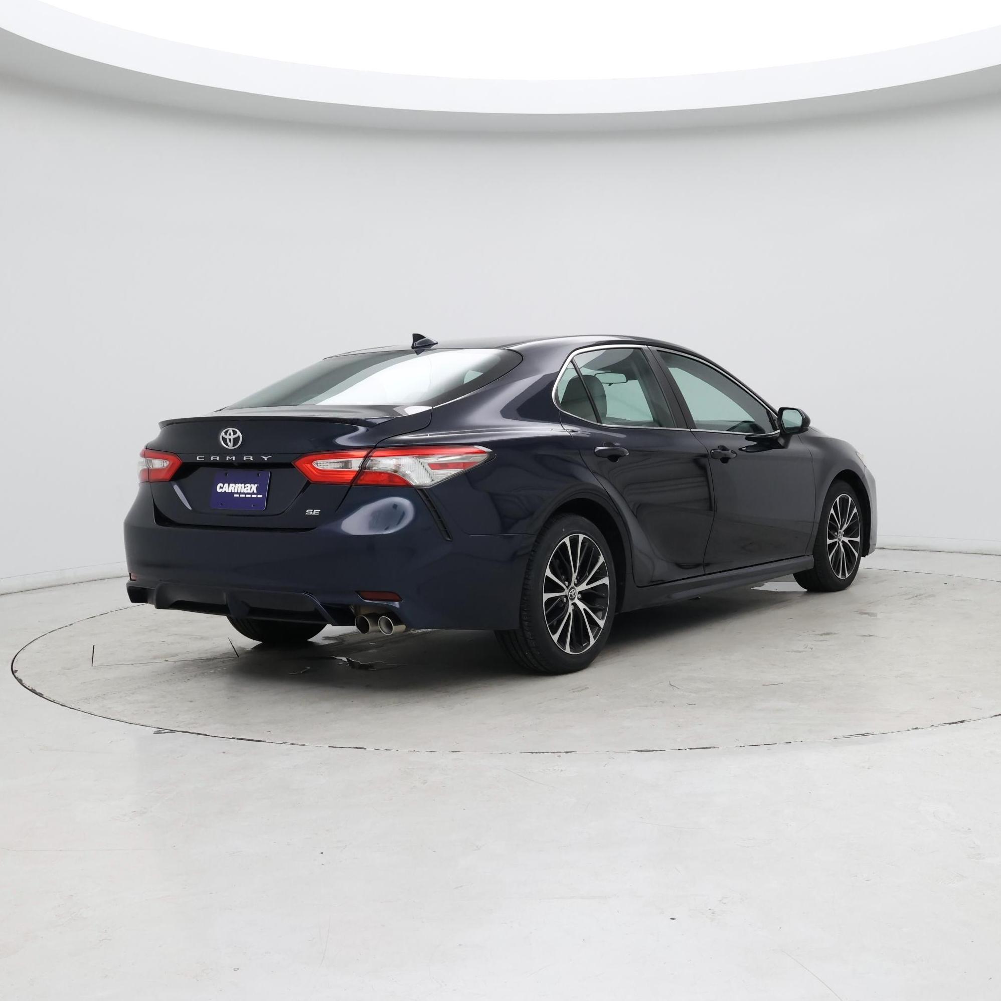 Thumbnail: 2019 Toyota Camry - 8