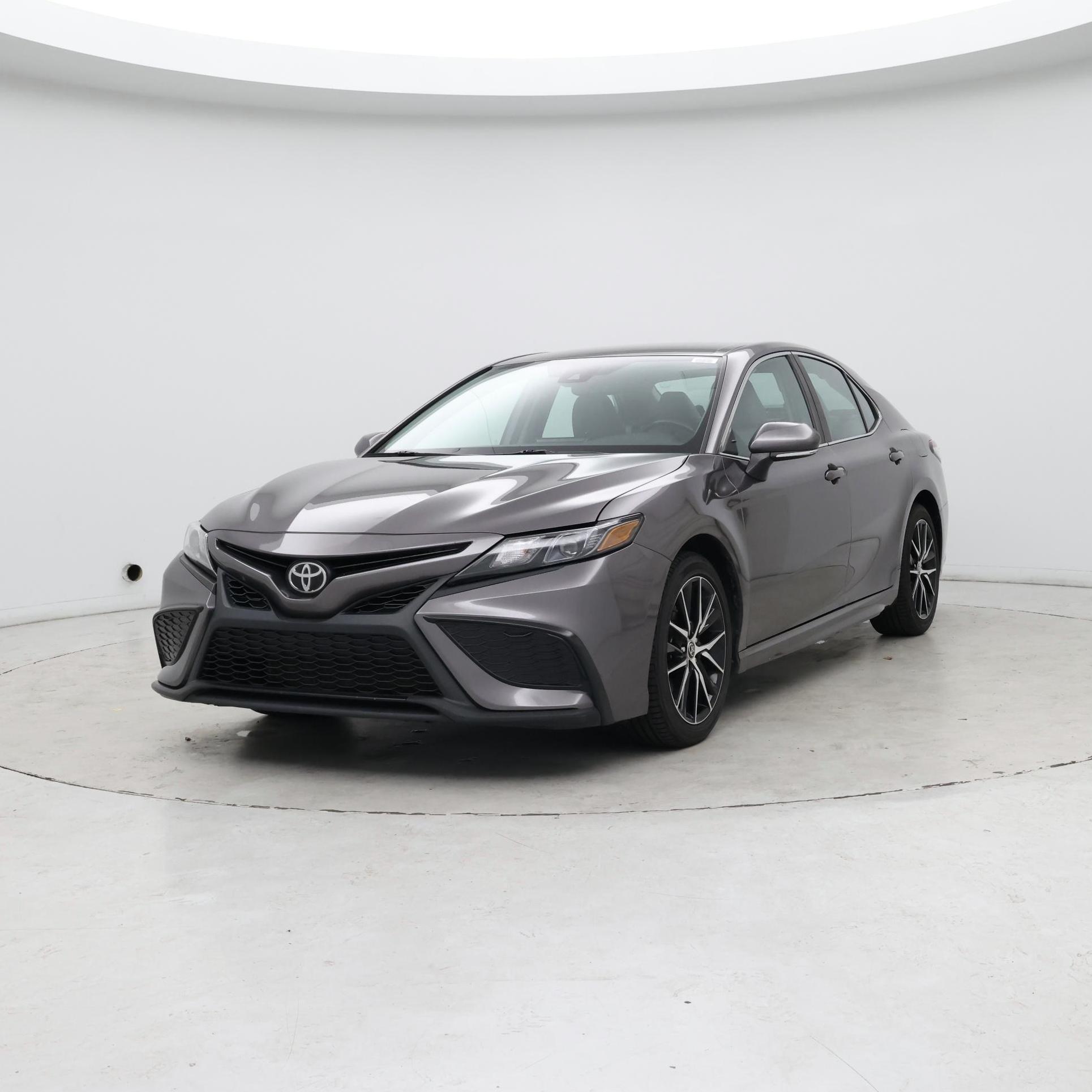 Thumbnail: 2021 Toyota Camry - 4