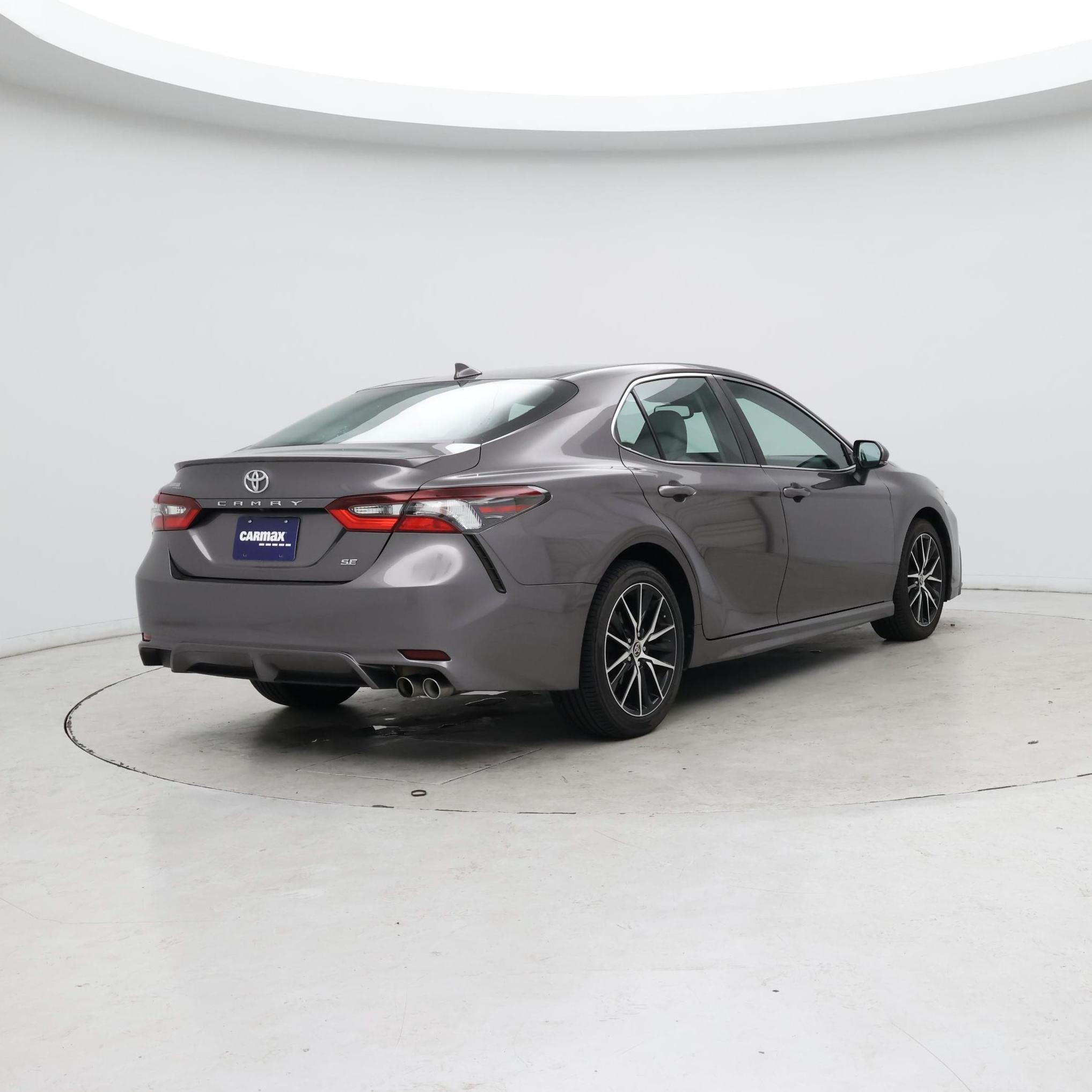 Thumbnail: 2021 Toyota Camry - 8