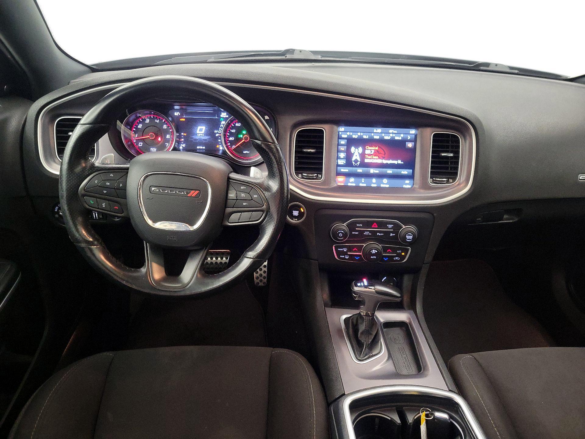 Thumbnail: 2020 Dodge Charger - 9
