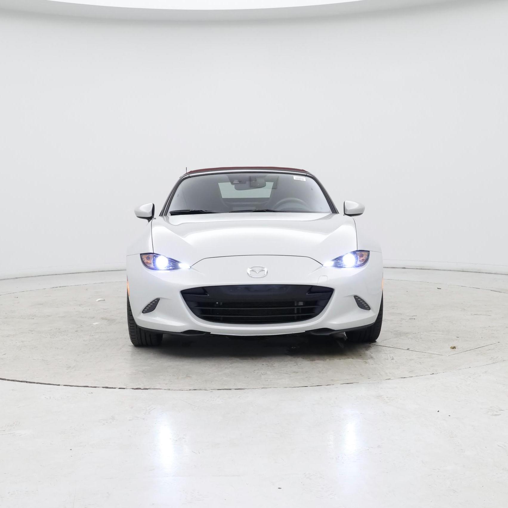Thumbnail: 2018 Mazda MX-5 Miata - 5