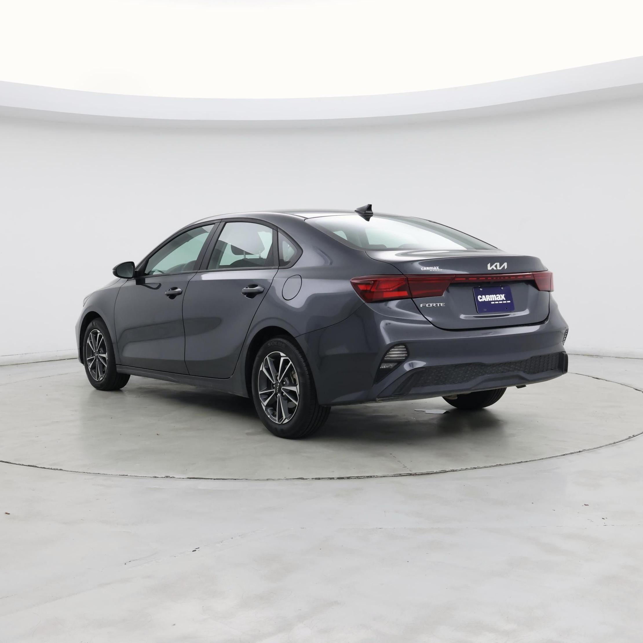 Thumbnail: 2024 Kia Forte - 2