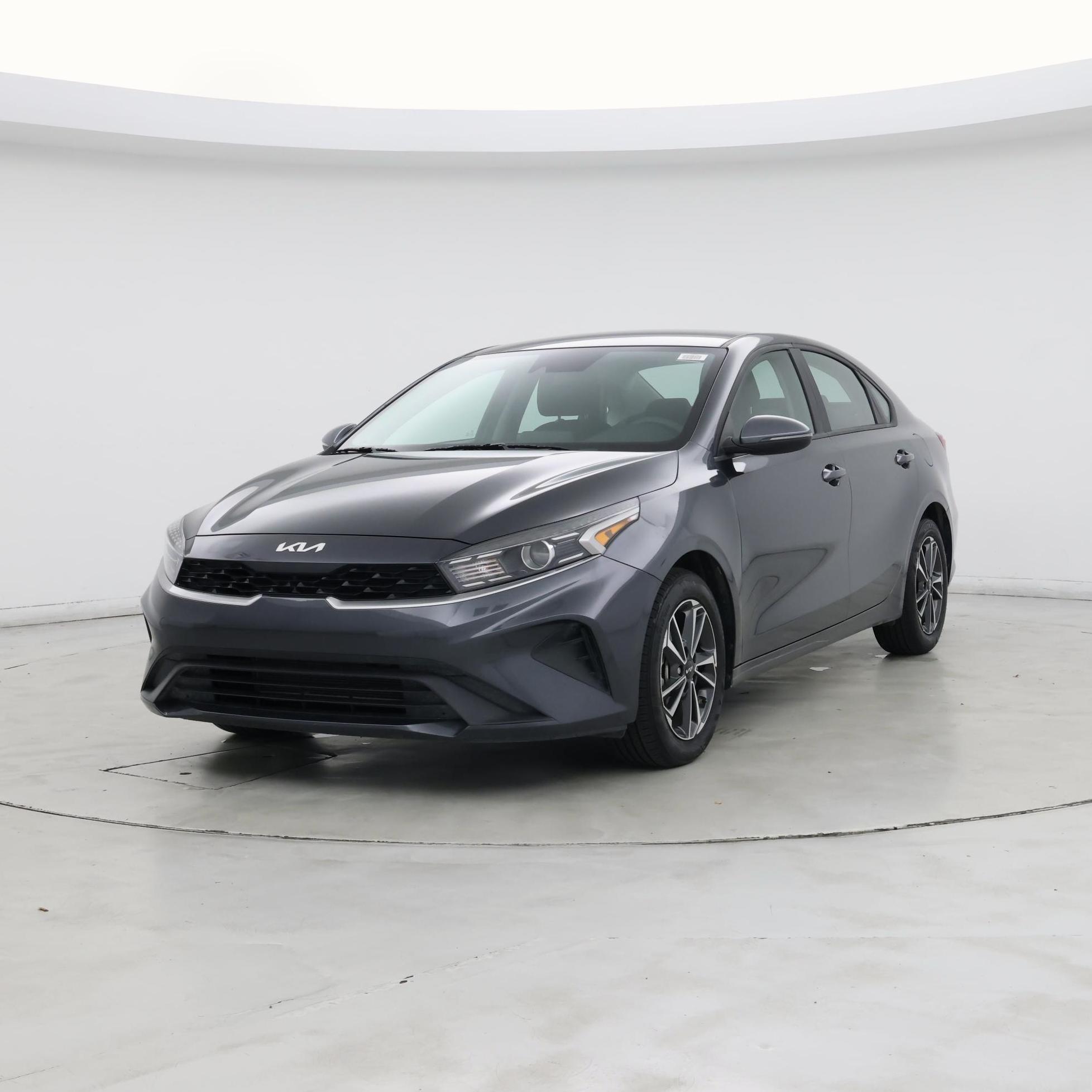 Thumbnail: 2024 Kia Forte - 4