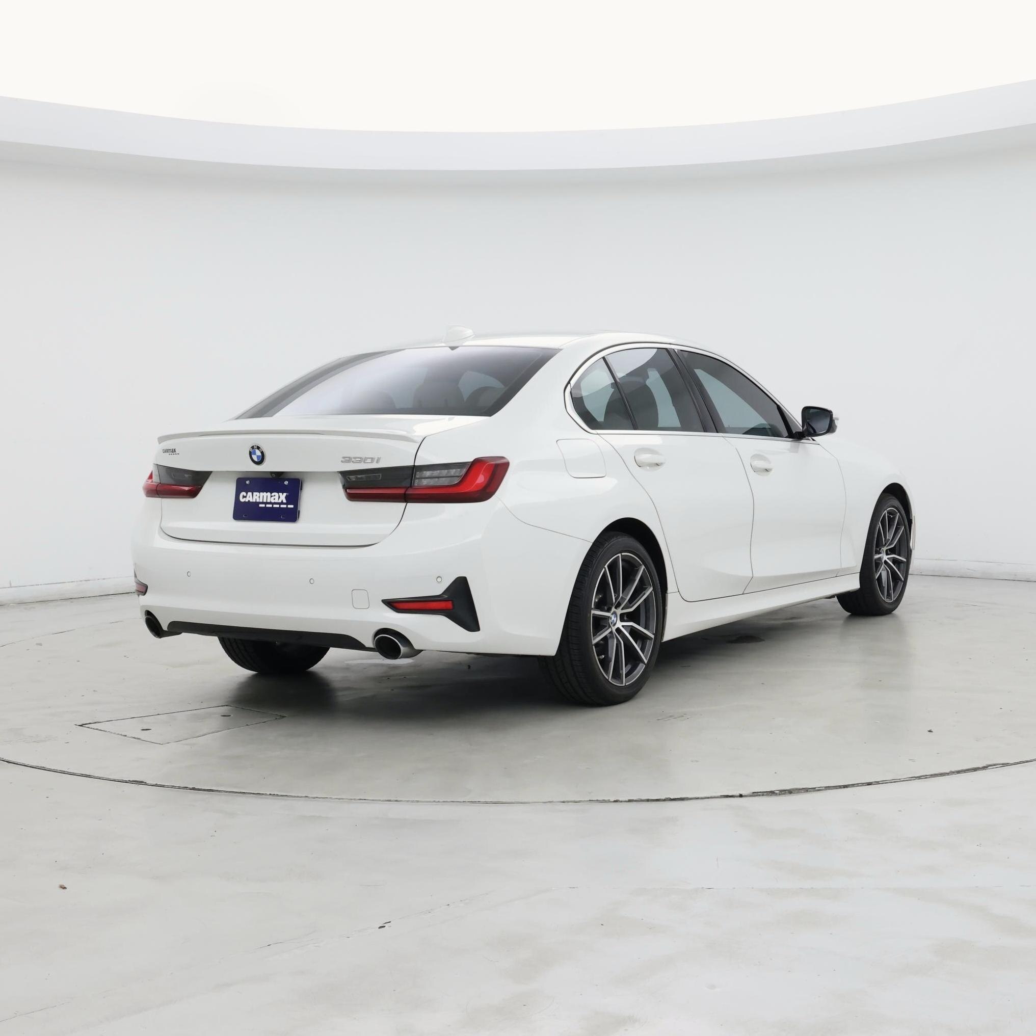 Thumbnail: 2022 BMW 3 Series - 8