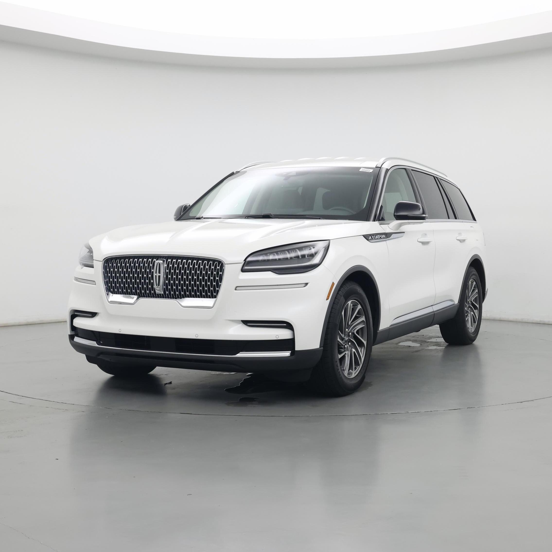Thumbnail: 2021 Lincoln Aviator - 4