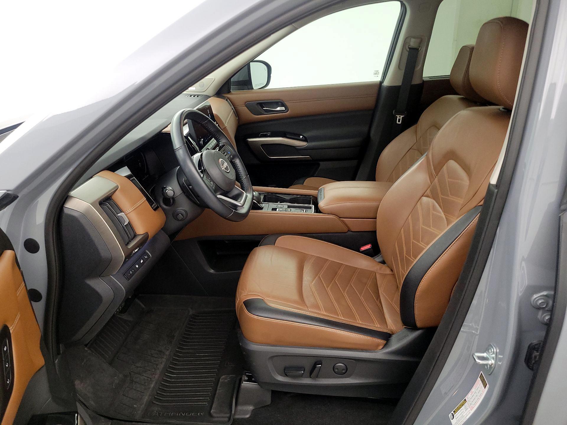 Thumbnail: 2022 Nissan Pathfinder - 11