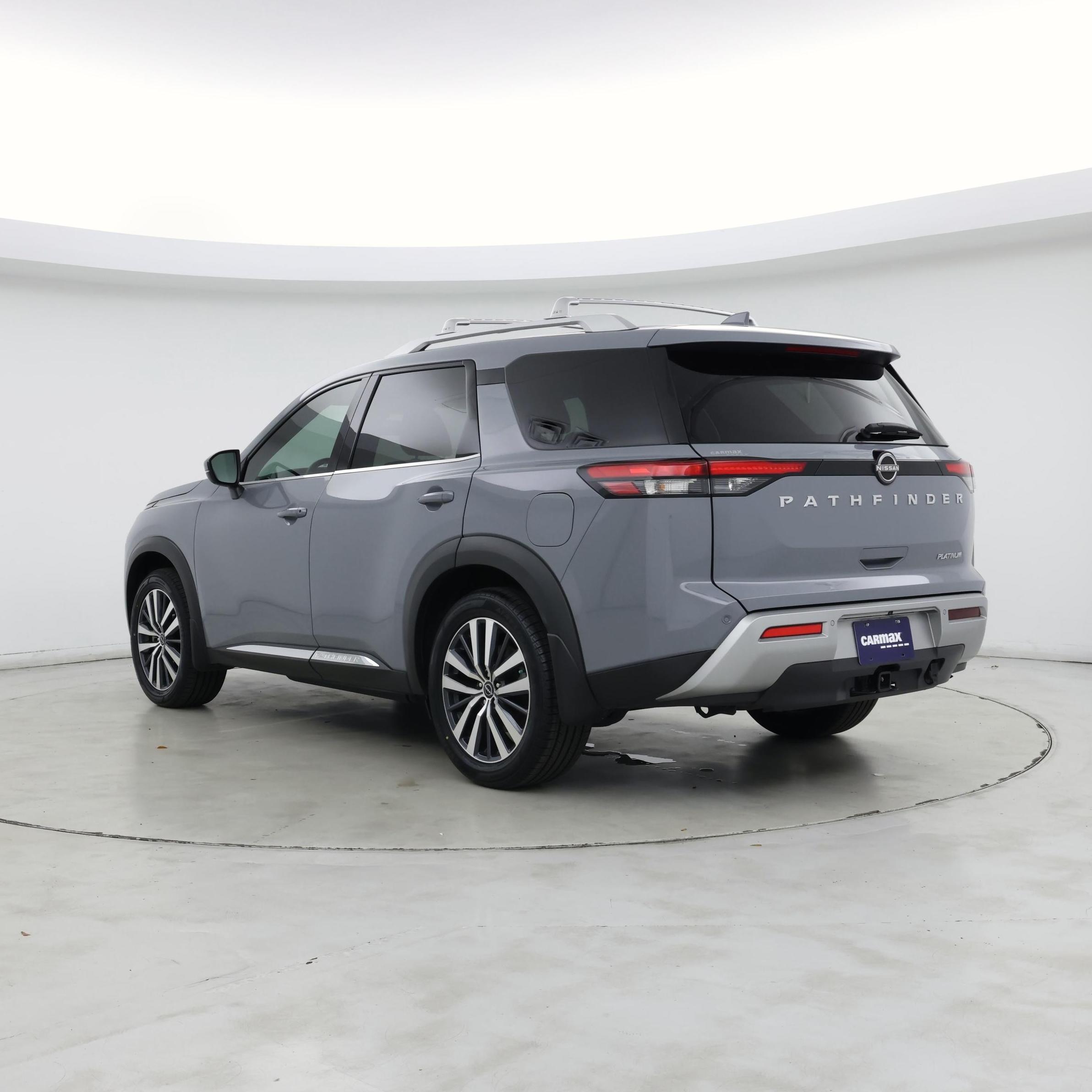 Thumbnail: 2022 Nissan Pathfinder - 2