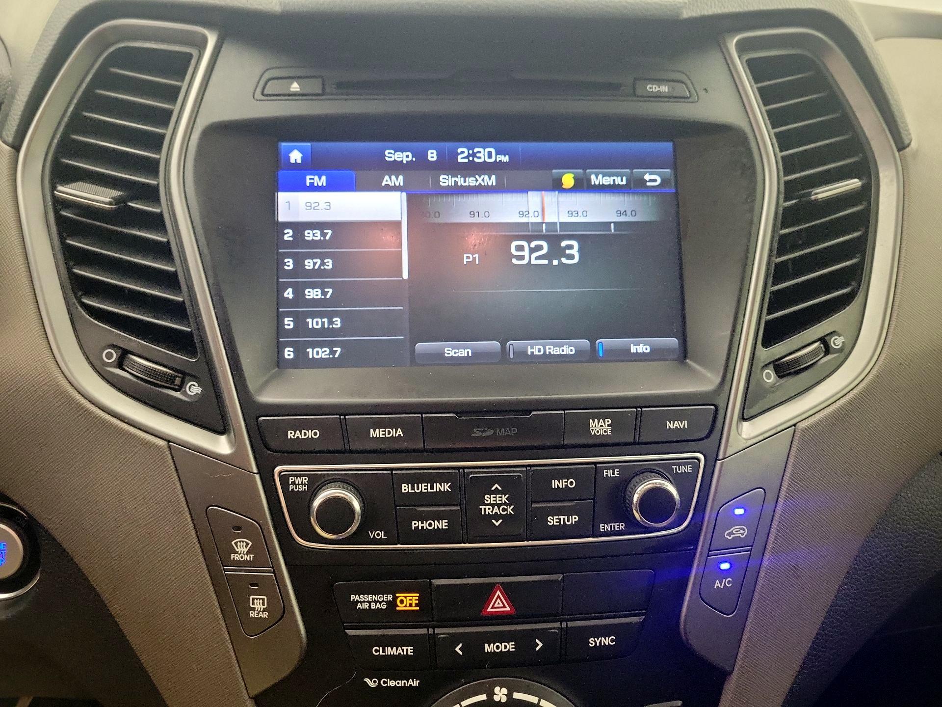 Thumbnail: 2018 Hyundai Santa Fe - 16