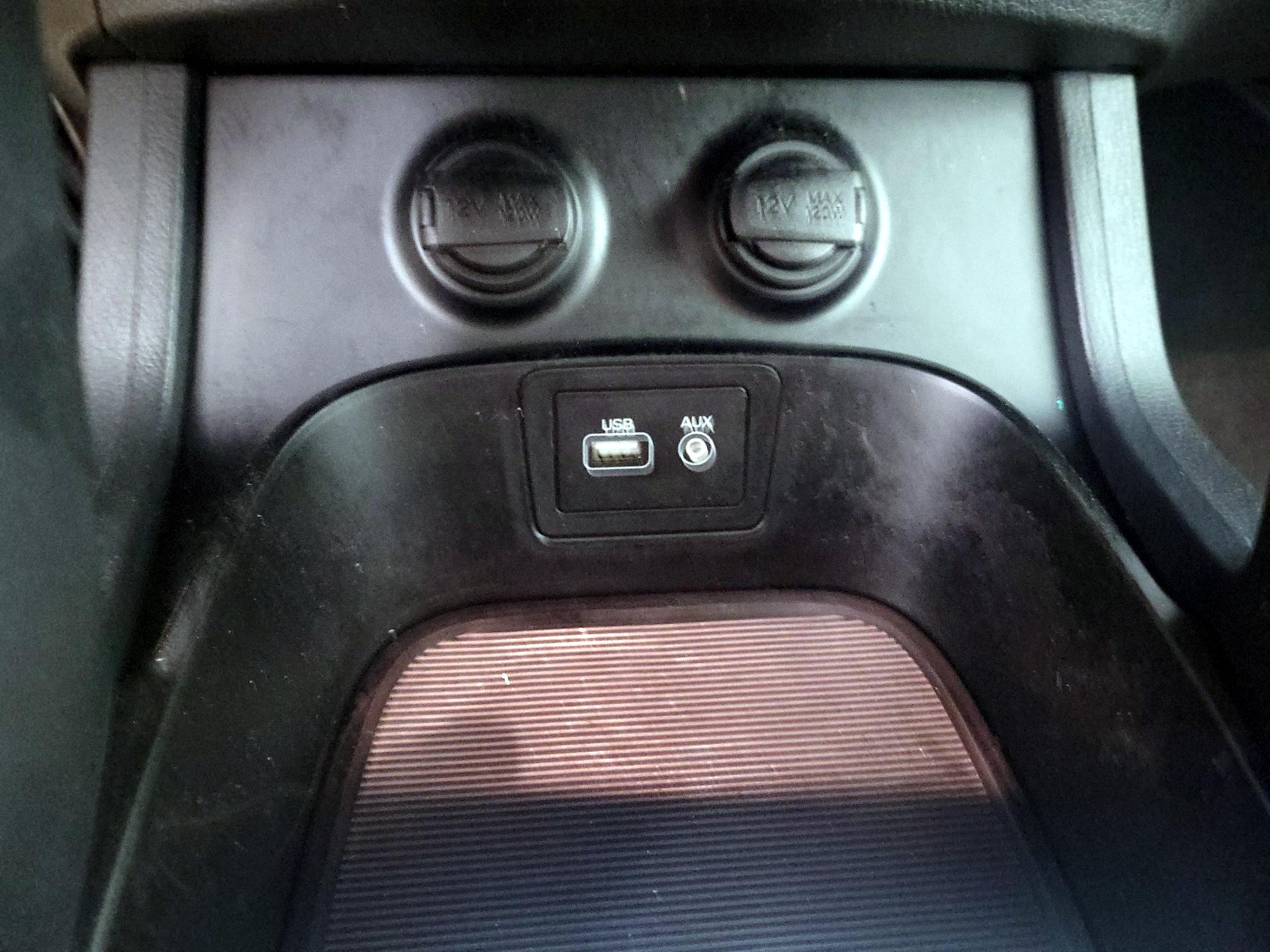 Thumbnail: 2018 Hyundai Santa Fe - 19