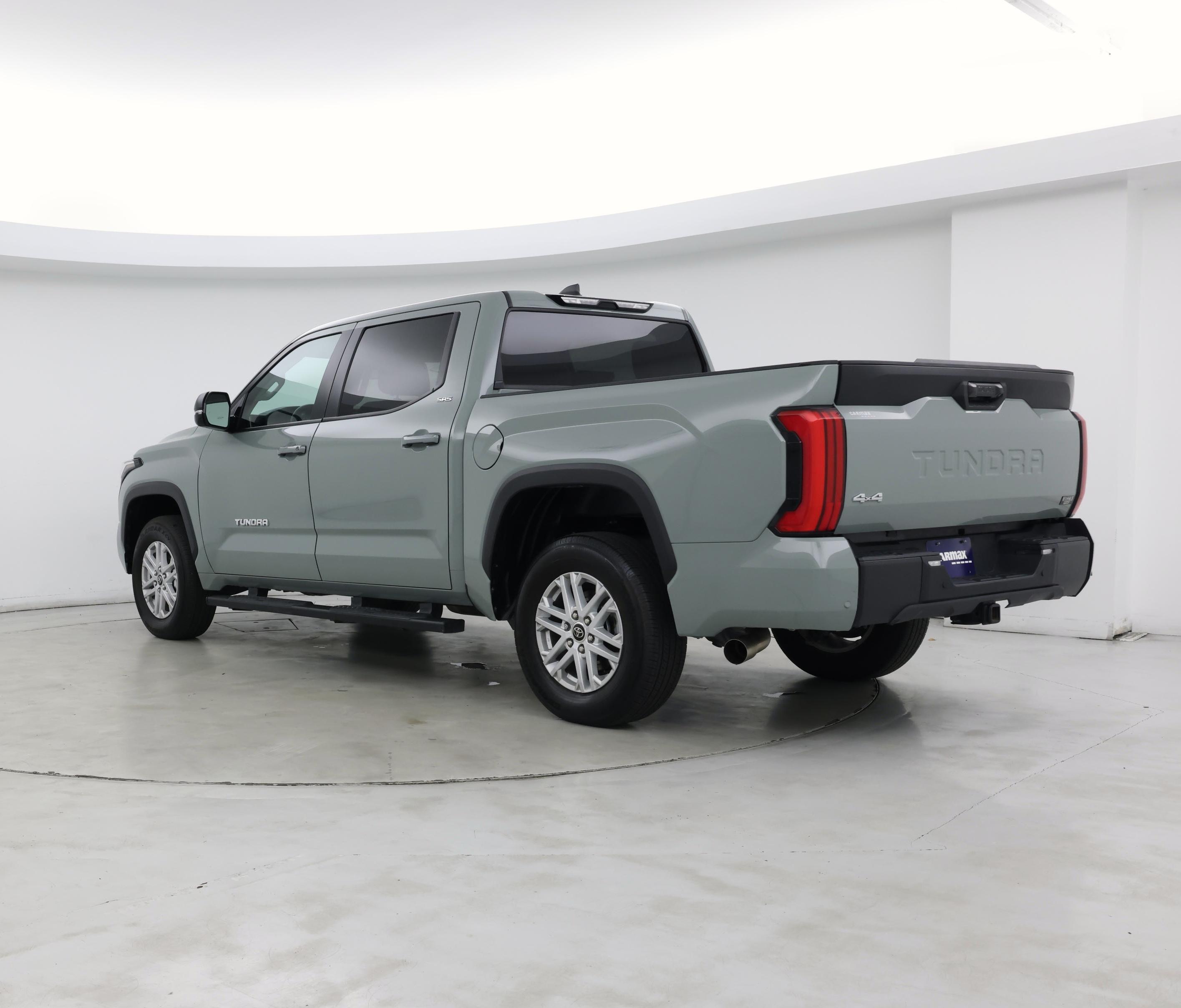 Thumbnail: 2024 Toyota Tundra - 2