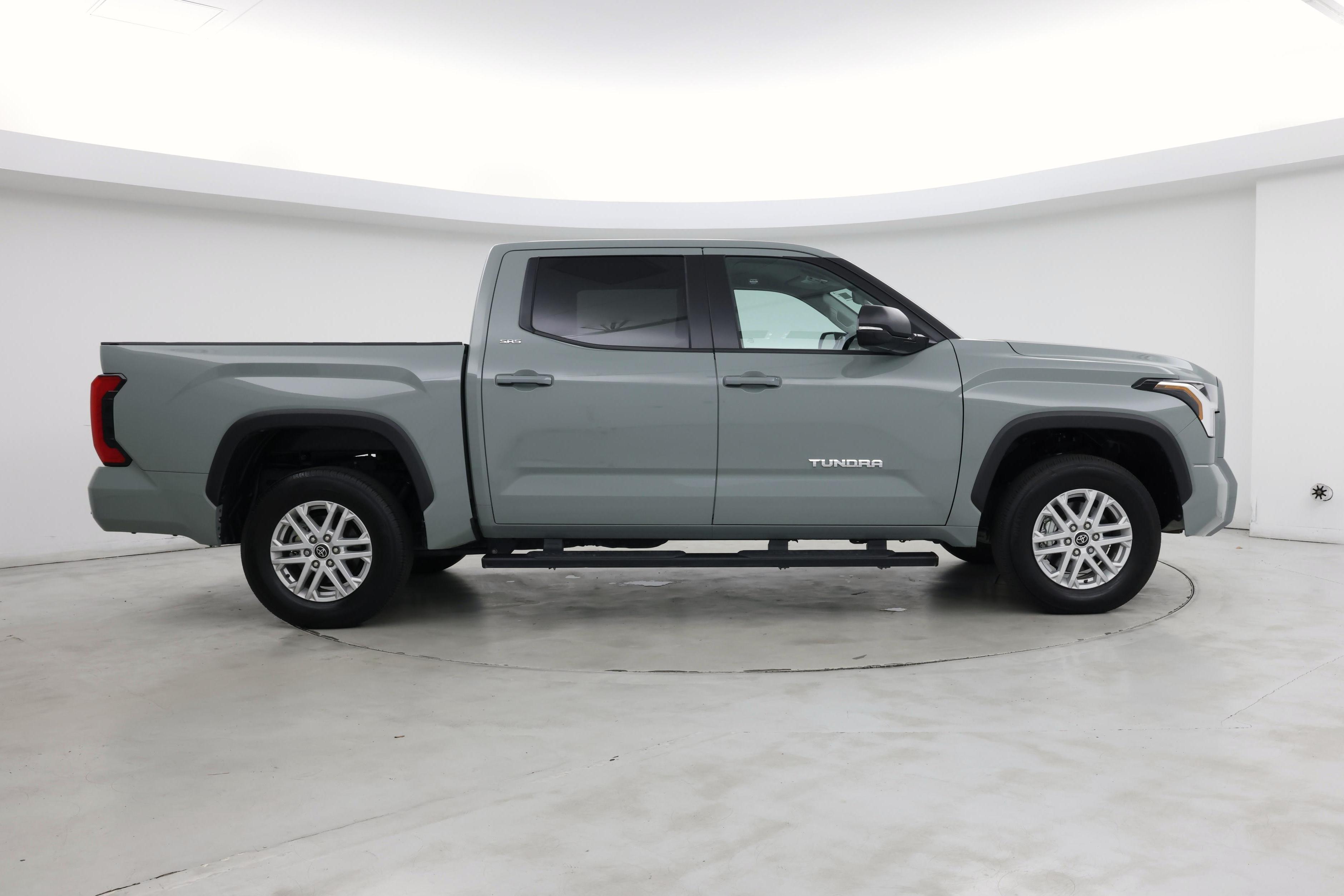 Thumbnail: 2024 Toyota Tundra - 7