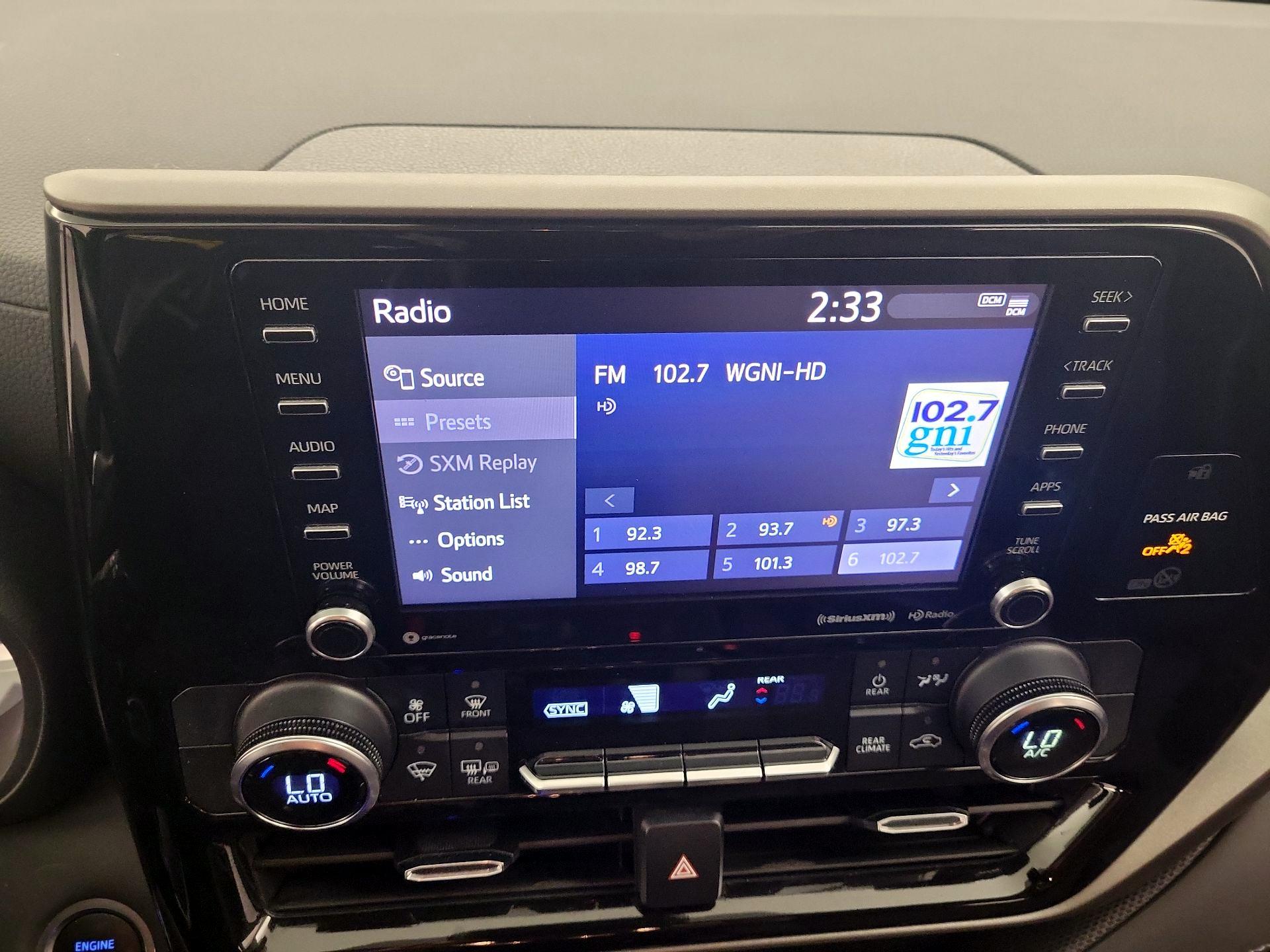 Thumbnail: 2021 Toyota Highlander - 15
