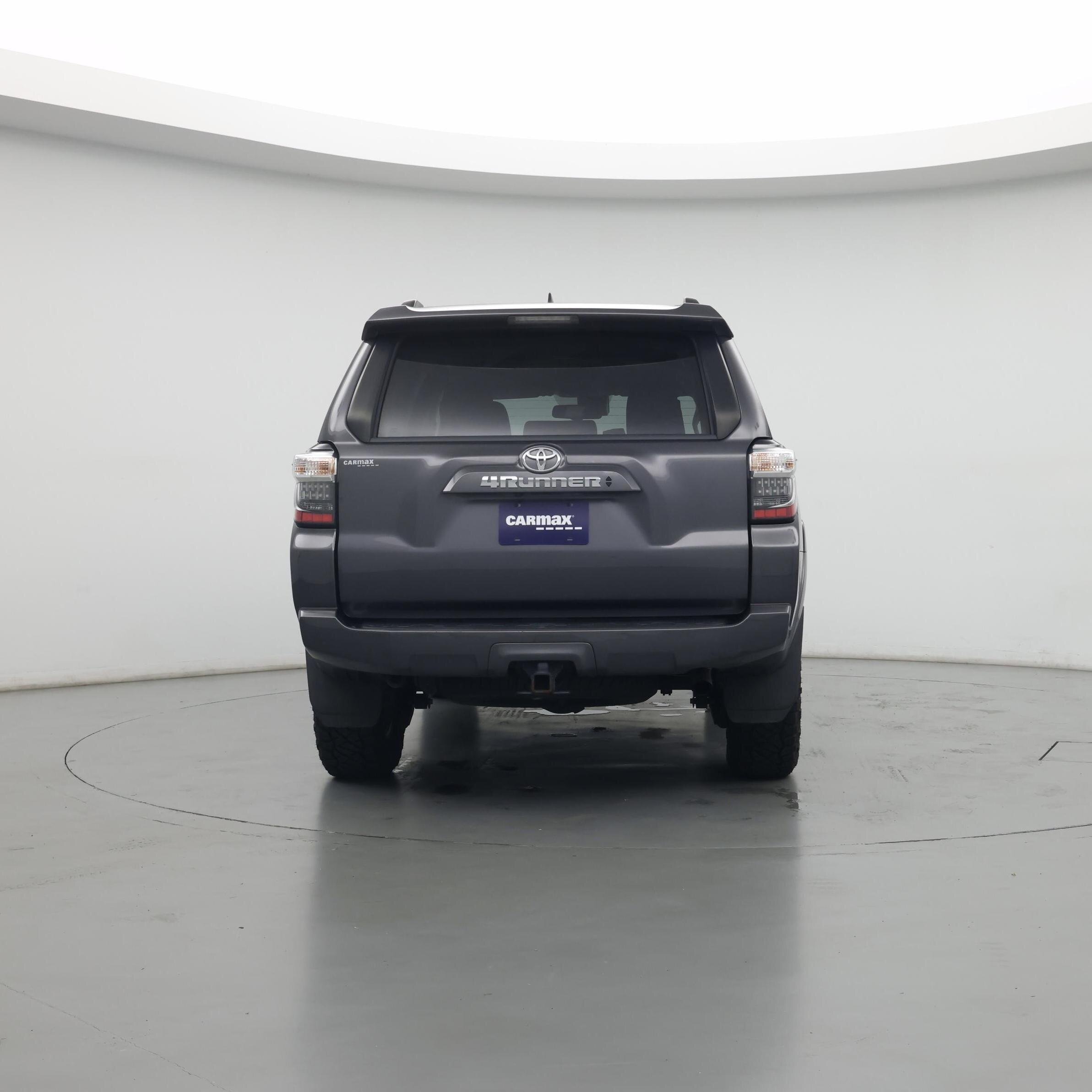 Thumbnail: 2021 Toyota 4Runner - 3