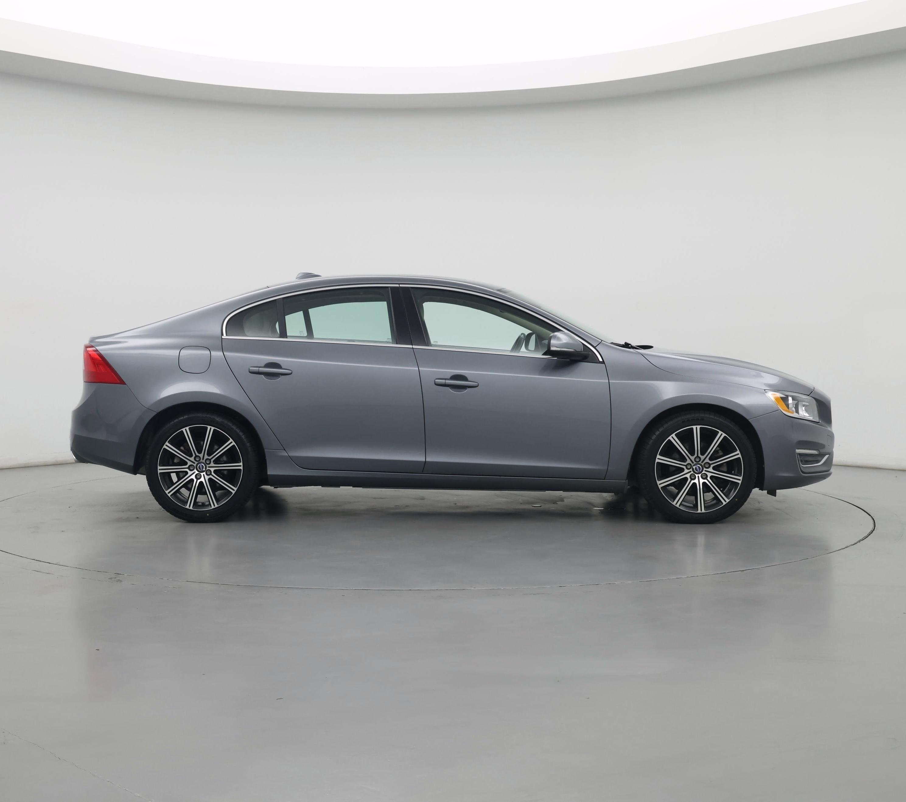 Thumbnail: 2017 Volvo S60 - 7