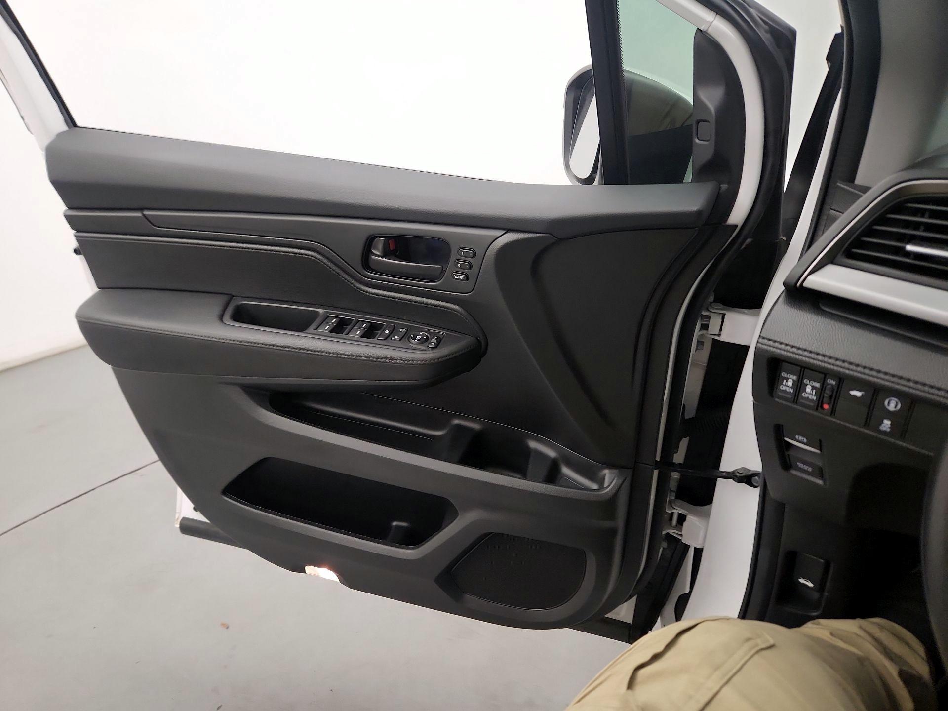 Thumbnail: 2024 Honda Odyssey - 12