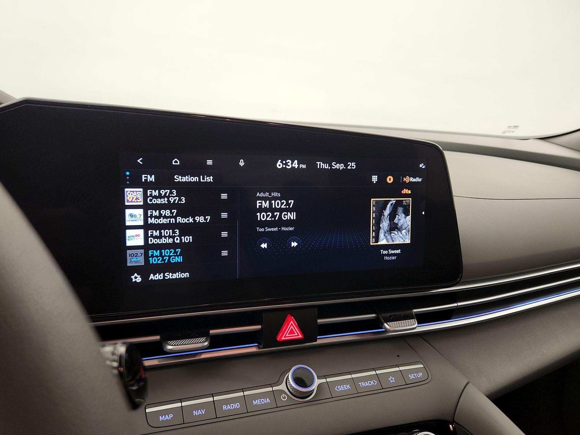 Thumbnail: 2024 Hyundai Elantra - 16