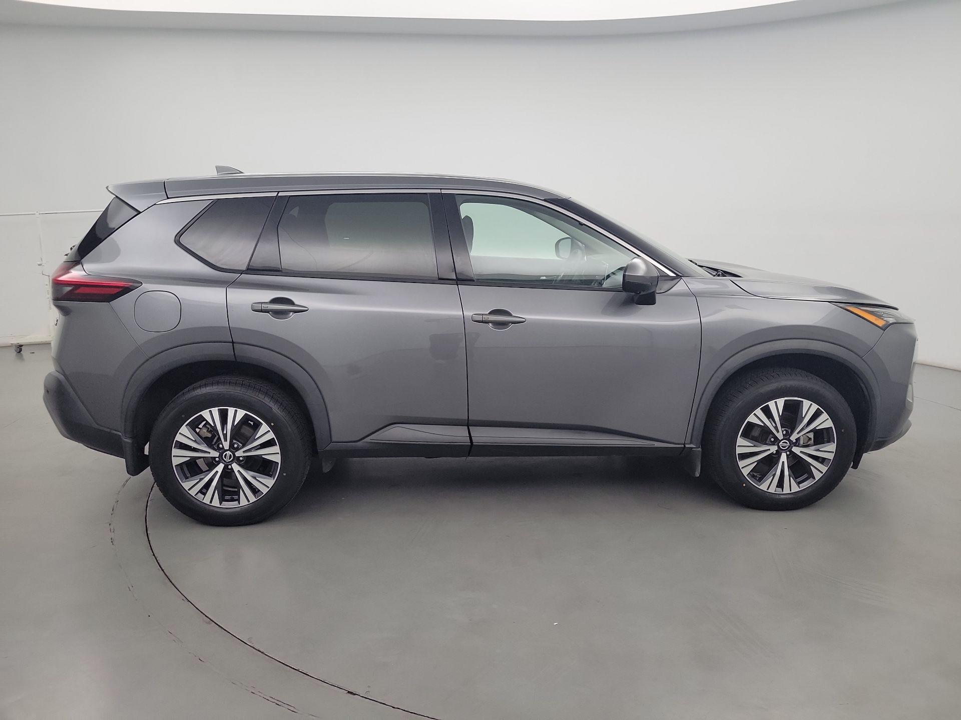 Thumbnail: 2021 Nissan Rogue - 4