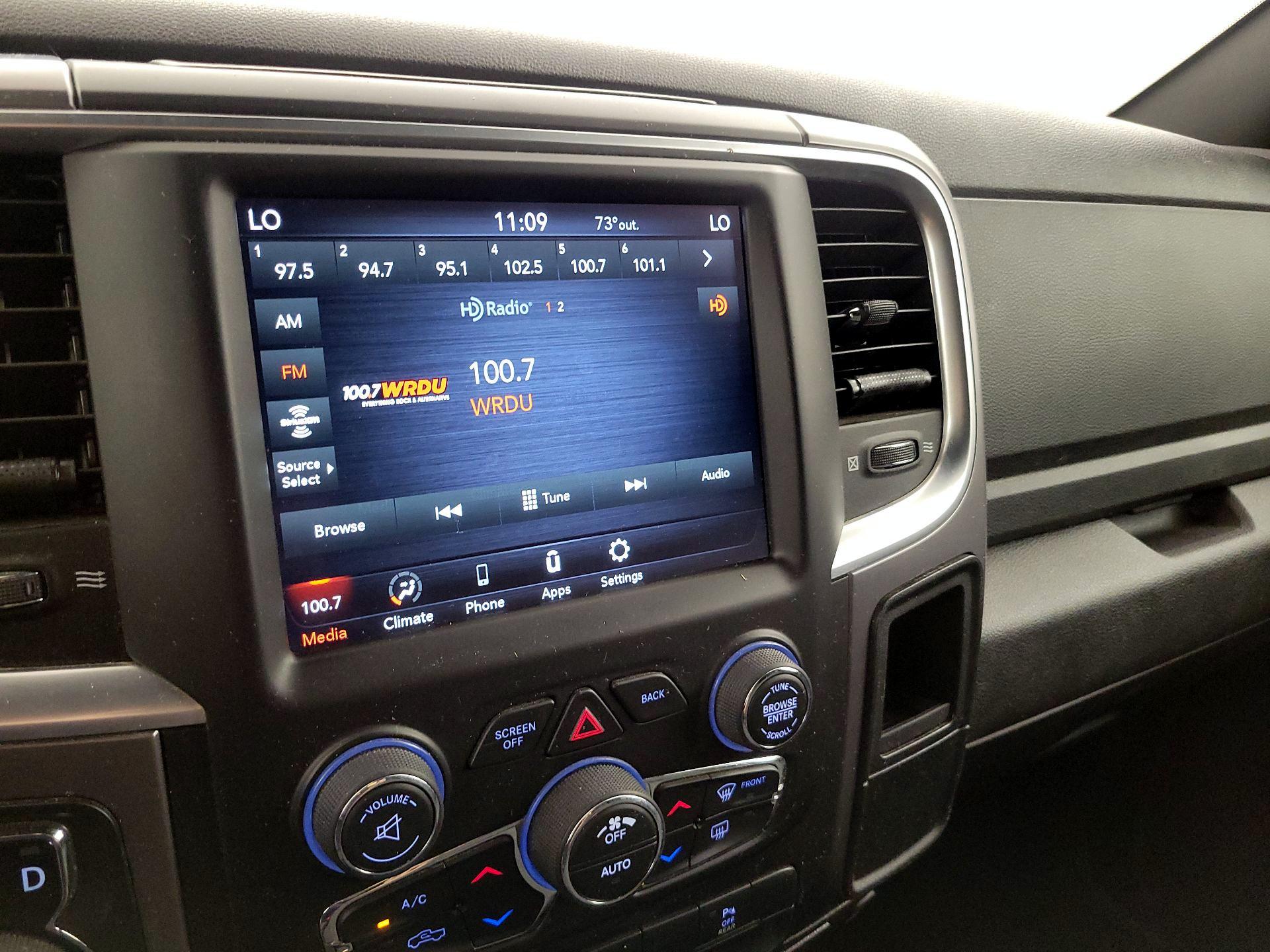 Thumbnail: 2021 RAM 1500 Classic - 13