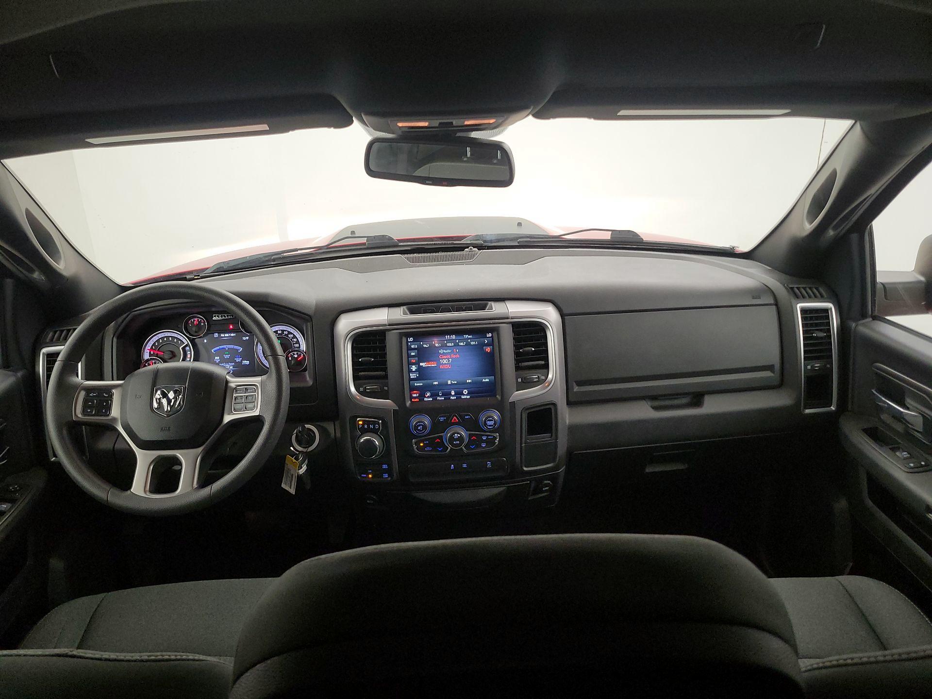 Thumbnail: 2021 RAM 1500 Classic - 8