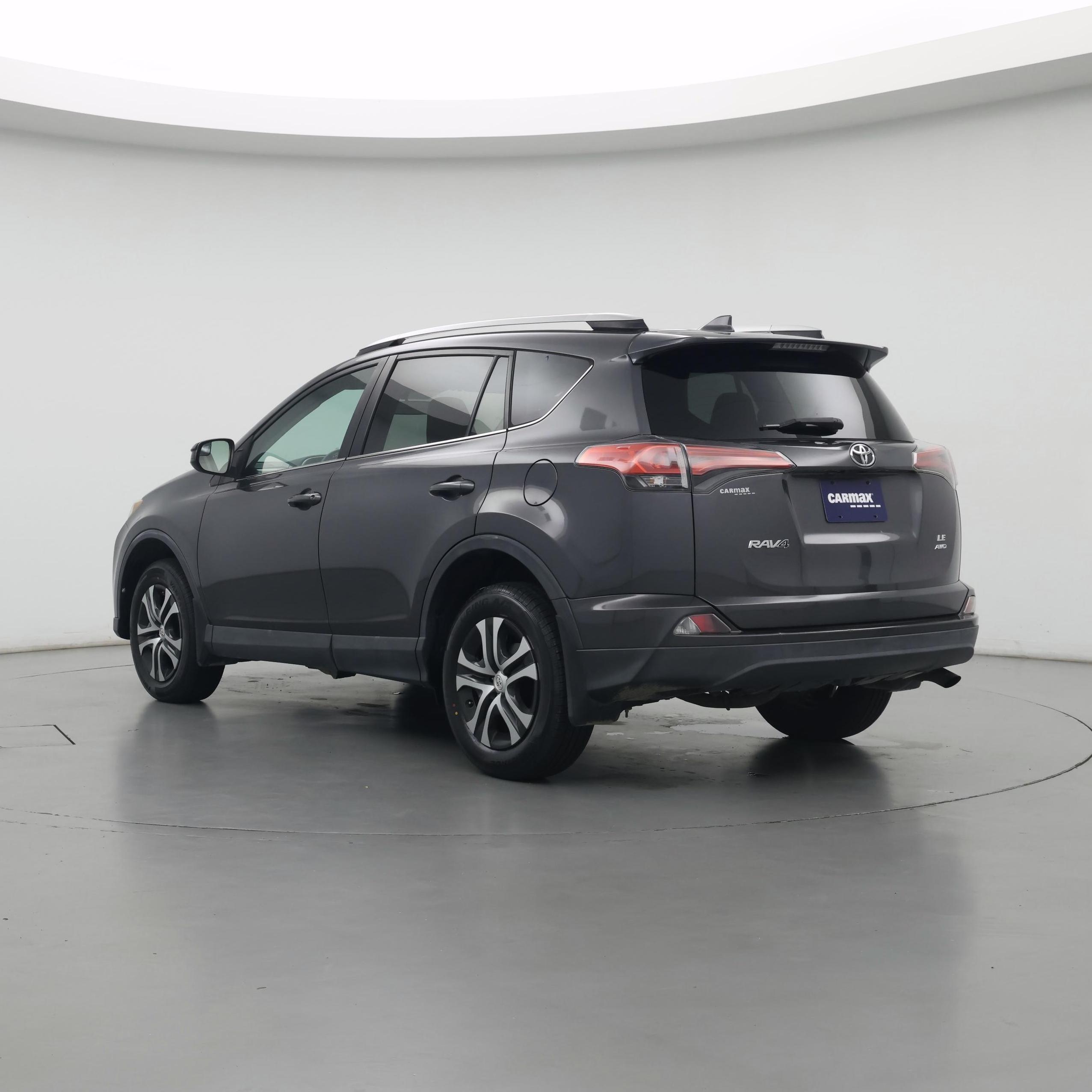 Thumbnail: 2016 Toyota RAV4 - 2