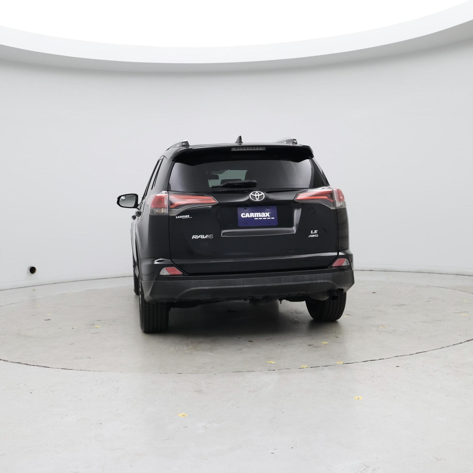 Thumbnail: 2016 Toyota RAV4 - 6