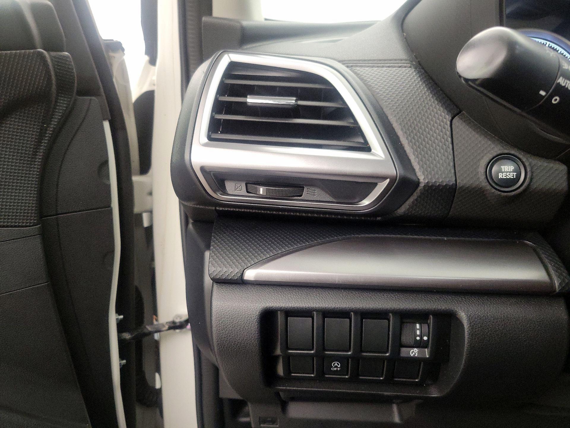 Thumbnail: 2019 Subaru Forester - 13