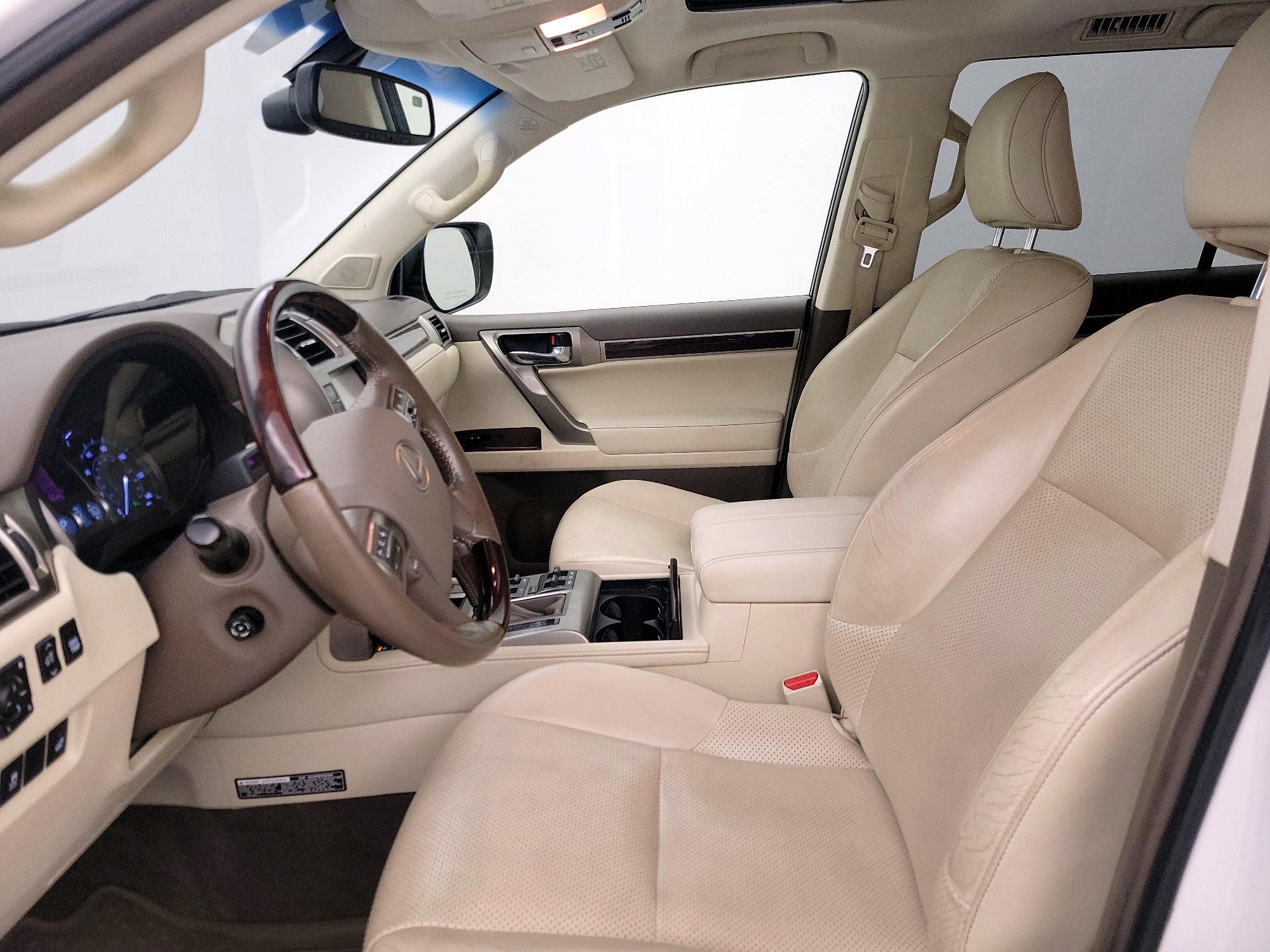 Thumbnail: 2017 Lexus GX - 11