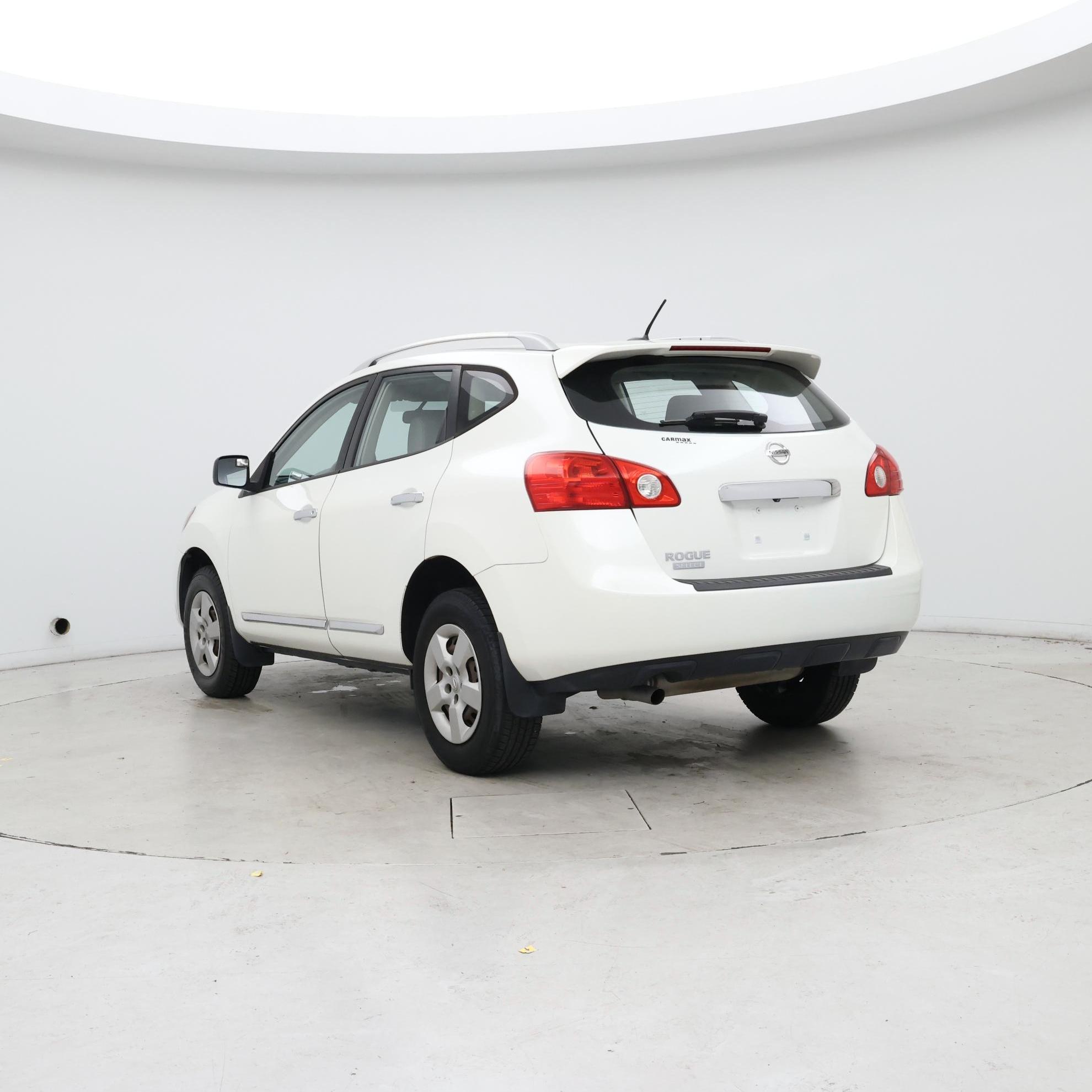 Thumbnail: 2015 Nissan Rogue - 2