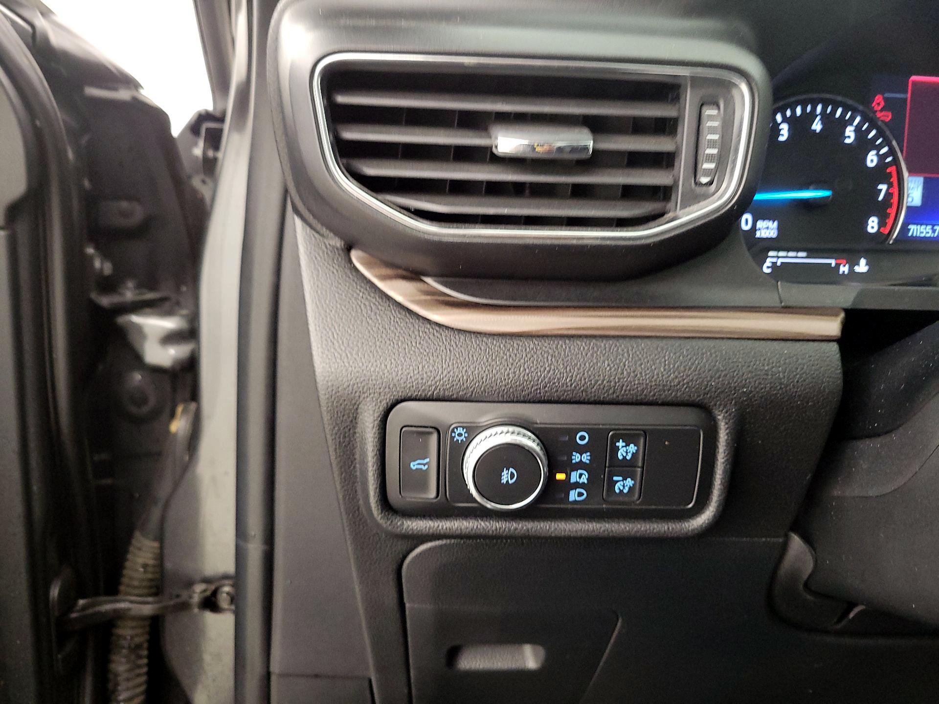 Thumbnail: 2020 Ford Explorer - 13