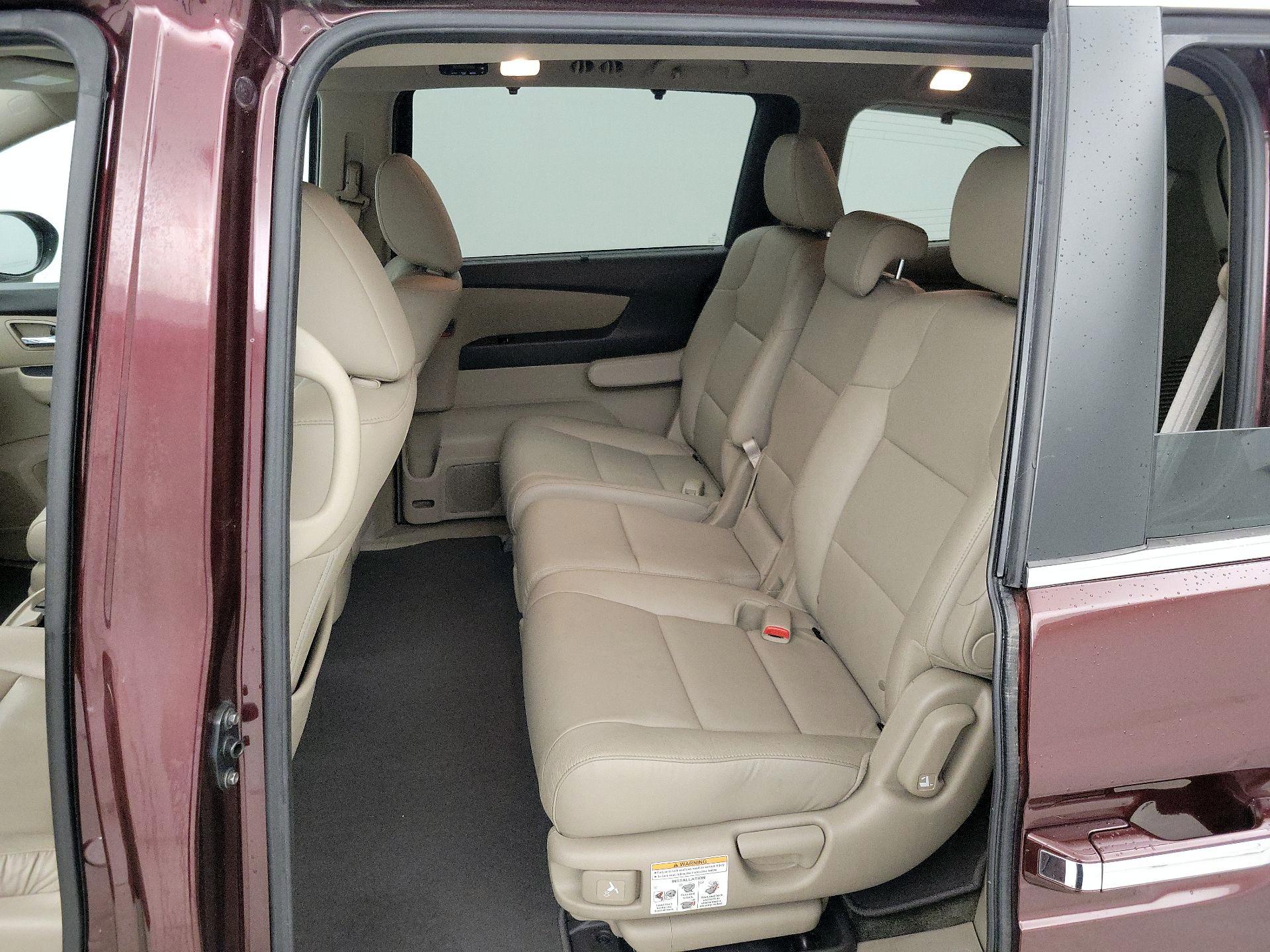 Thumbnail: 2014 Honda Odyssey - 19