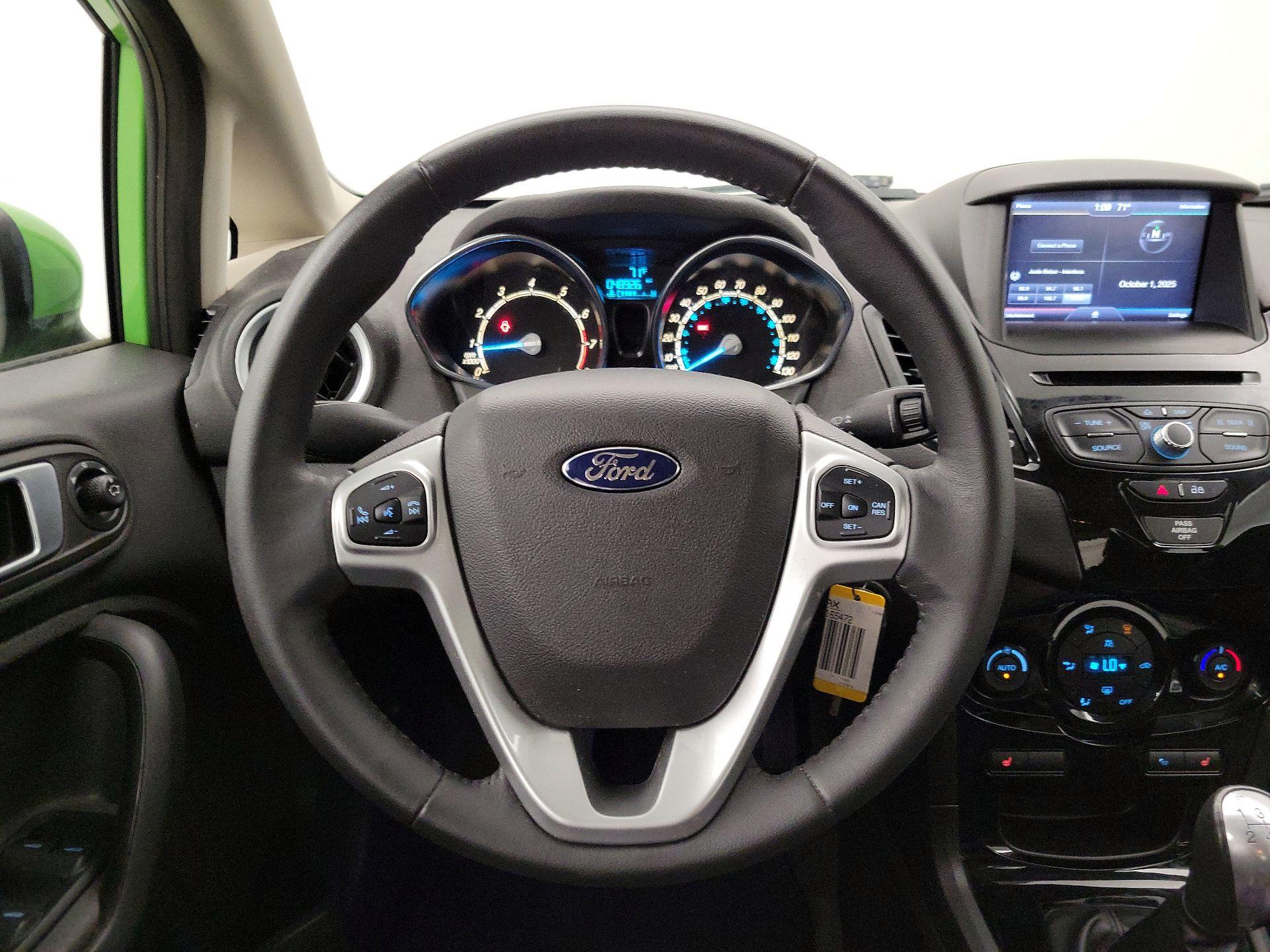 Thumbnail: 2014 Ford Fiesta - 10