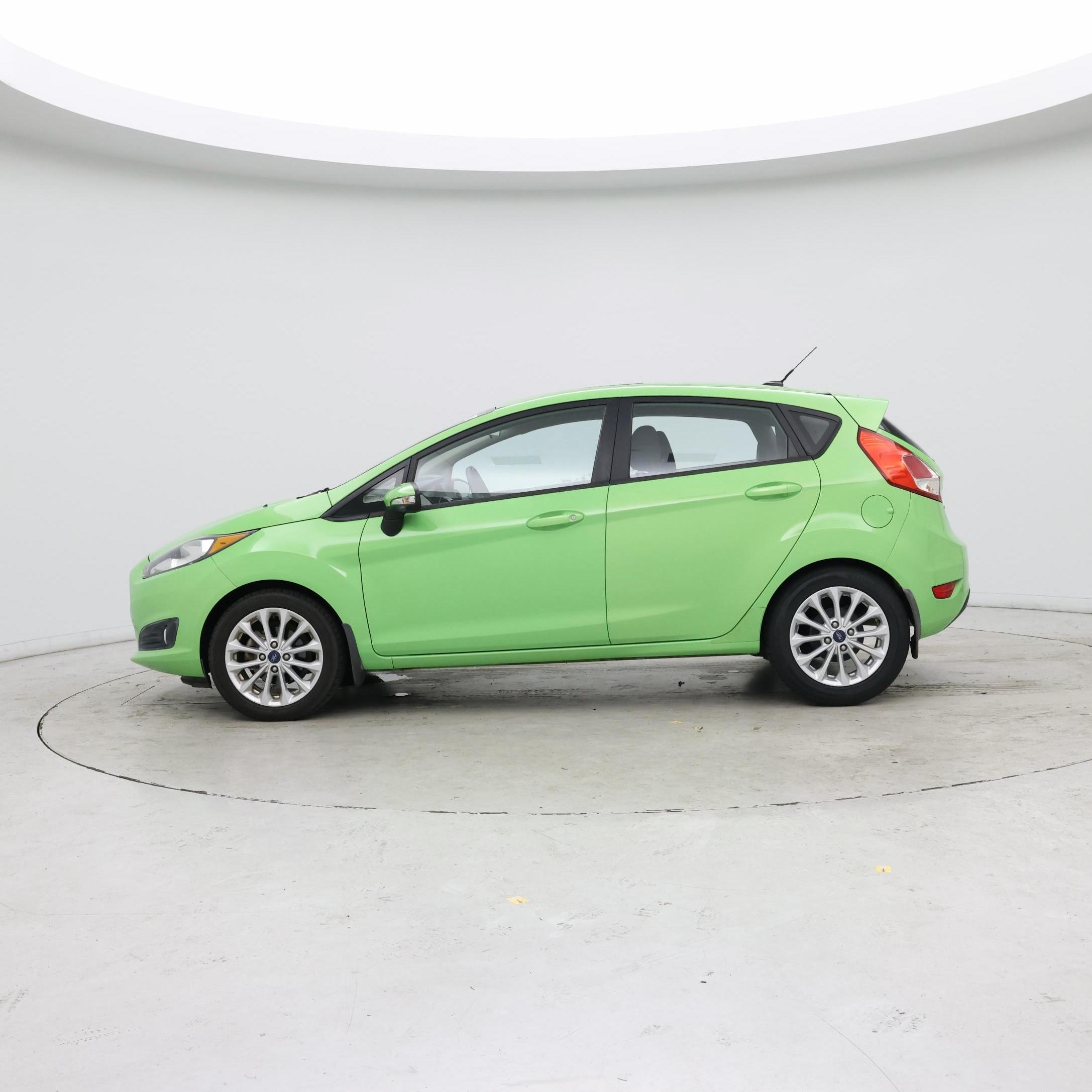 Thumbnail: 2014 Ford Fiesta - 3