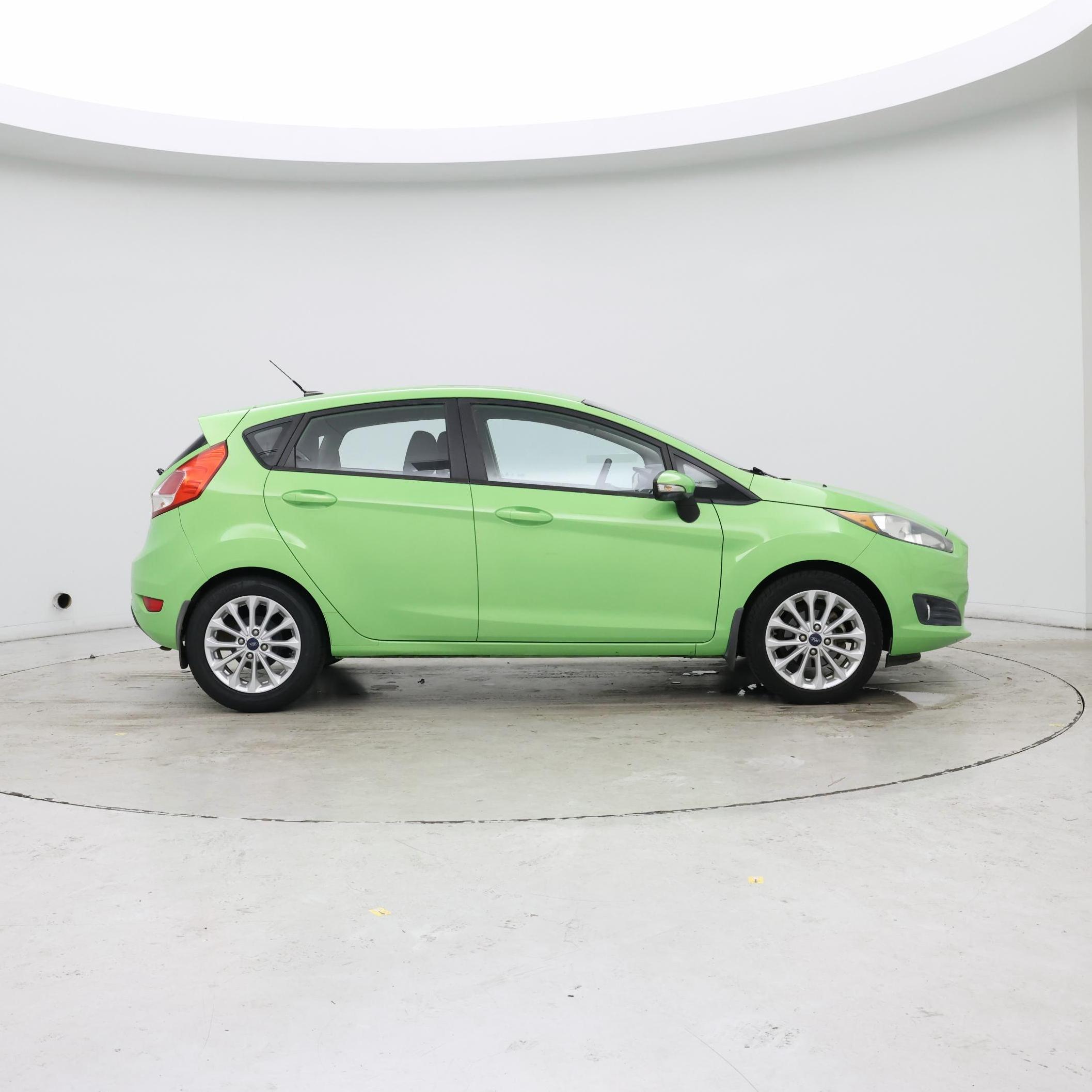 Thumbnail: 2014 Ford Fiesta - 7